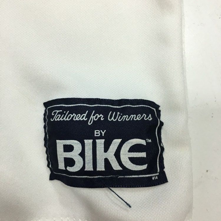 Other Vtg Bike White V Neck Red RINGER Jersey Streetwear T Shirt Size US XXL / EU 58 / 5 - 2 Thumbnail