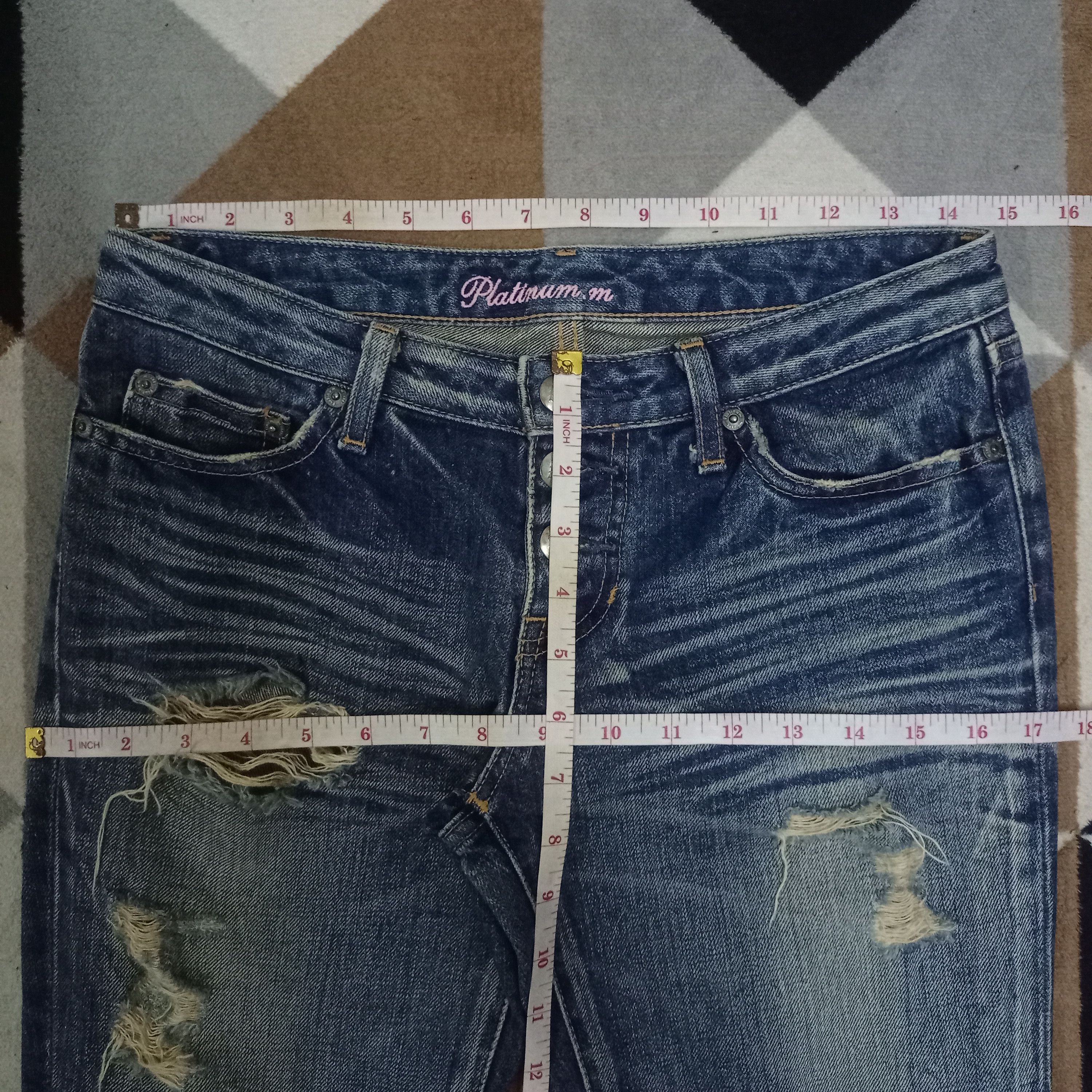 Japanese Brand Vintage Japanese Brand Blue Wash Distressed Flare Jeans Size 30" / US 8 / IT 44 - 9 Thumbnail