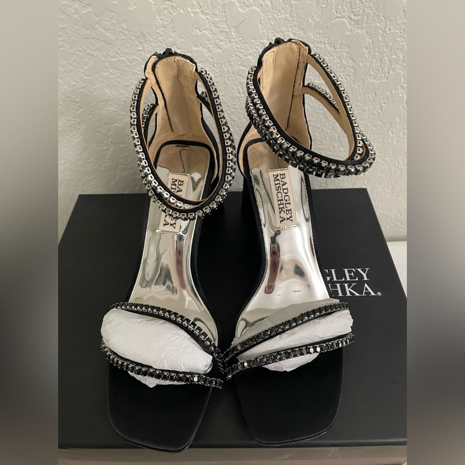 Badgley Mischka Badgley Mischka Lillie Heeled Sandal Women’s 5.5 Size US 5.5 / IT 35.5 - 2 Thumbnail