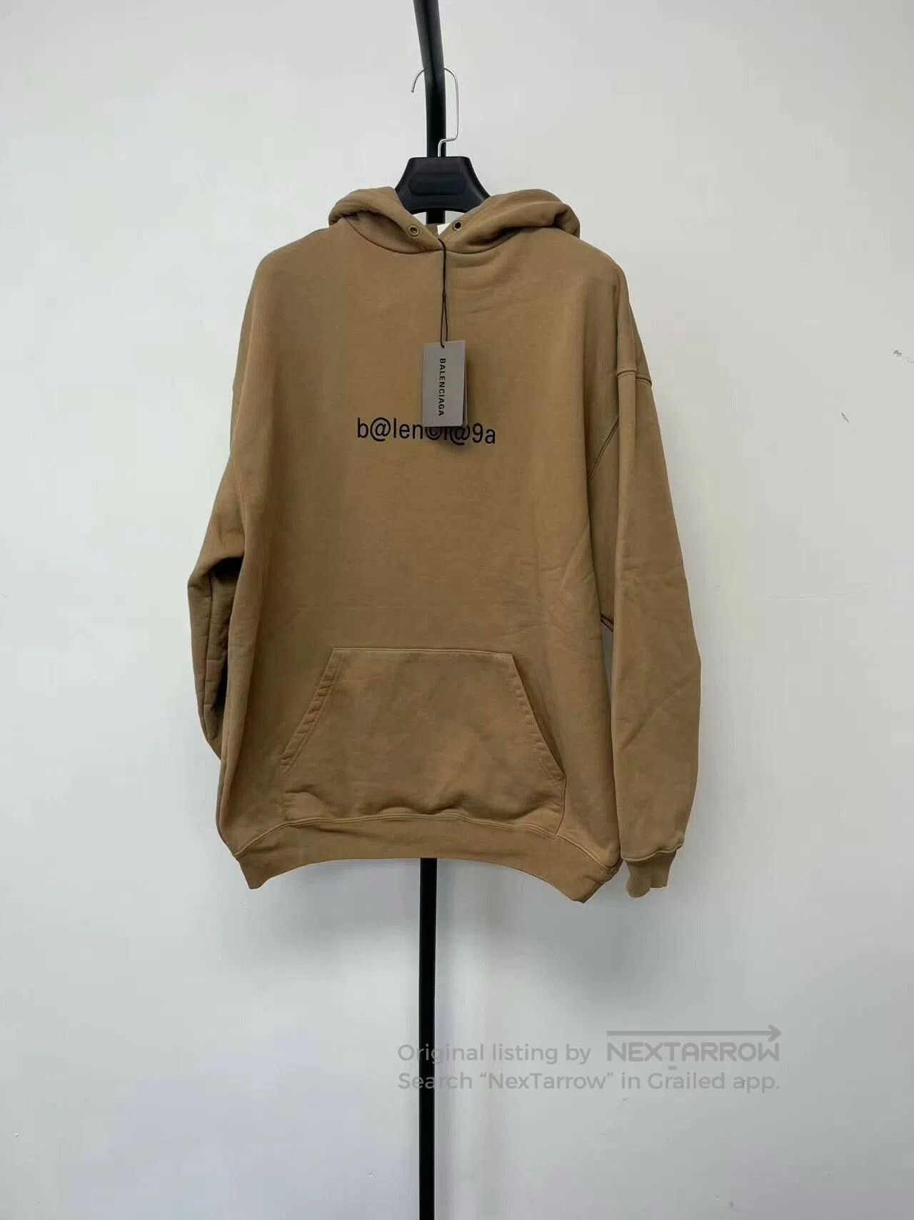Balenciaga balenciaga unisex khaki oversized hoodie. Size US S / EU 44-46 / 1 - 1 Thumbnail