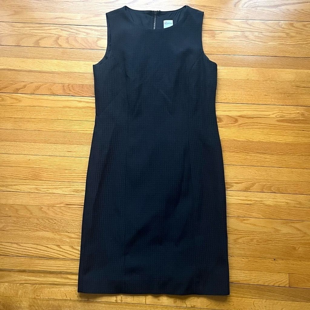 RED Valentino RED VALENTINO Black Waffle Knit Sleeveless Shift Dress Size L / US 10 / IT 46 - 1 Thumbnail