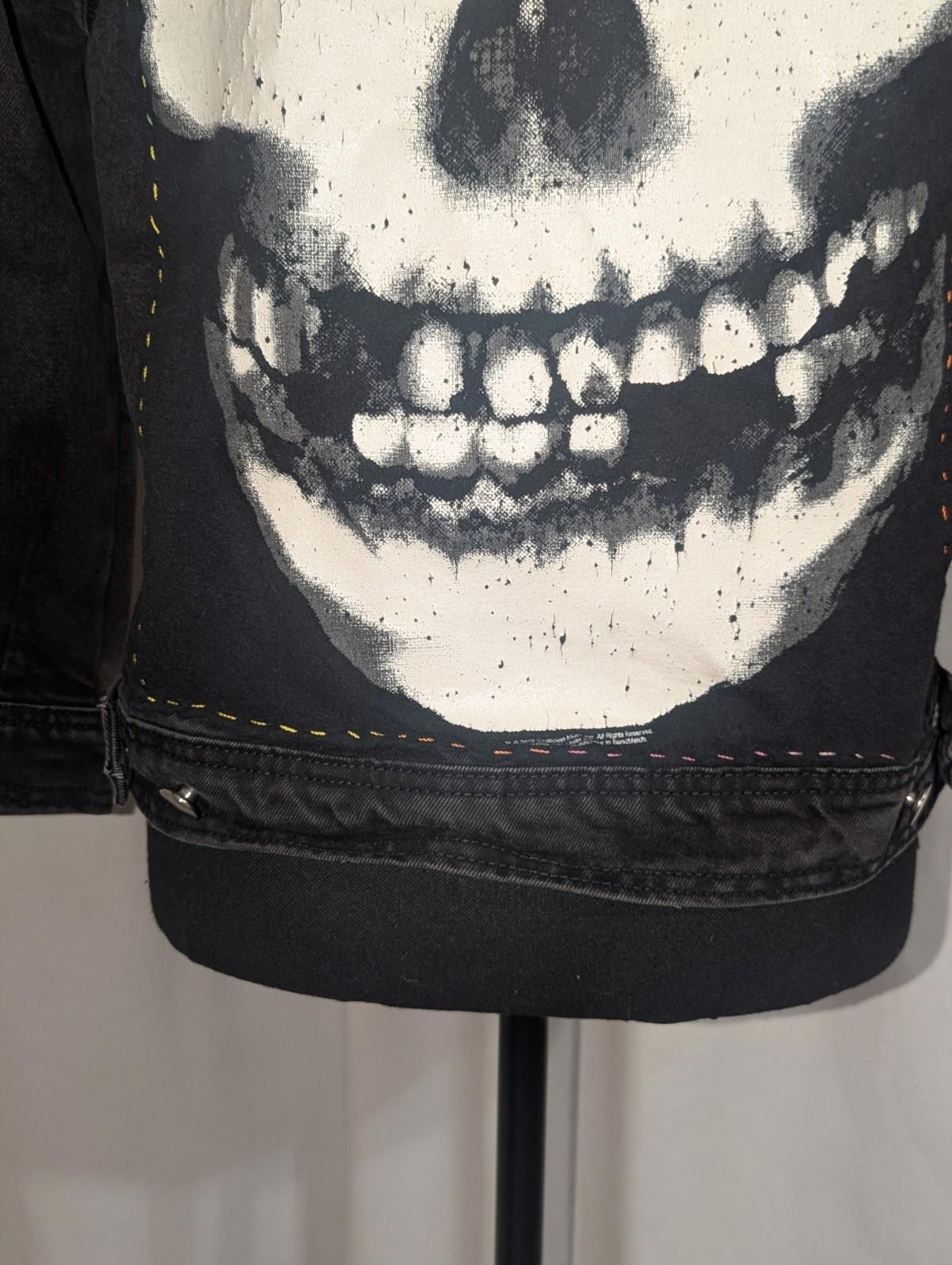 Forever 21 Women's Upcycled Studded Punk Black Denim Misfits Jacket Size M / US 6-8 / IT 42-44 - 8 Thumbnail