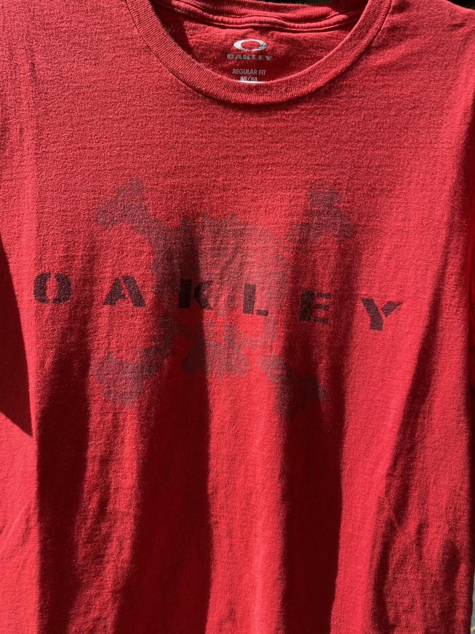 Oakley Red Oakley Software Skull & Crossbones Graphic Shirt Medium Size US M / EU 48-50 / 2 - 3 Thumbnail