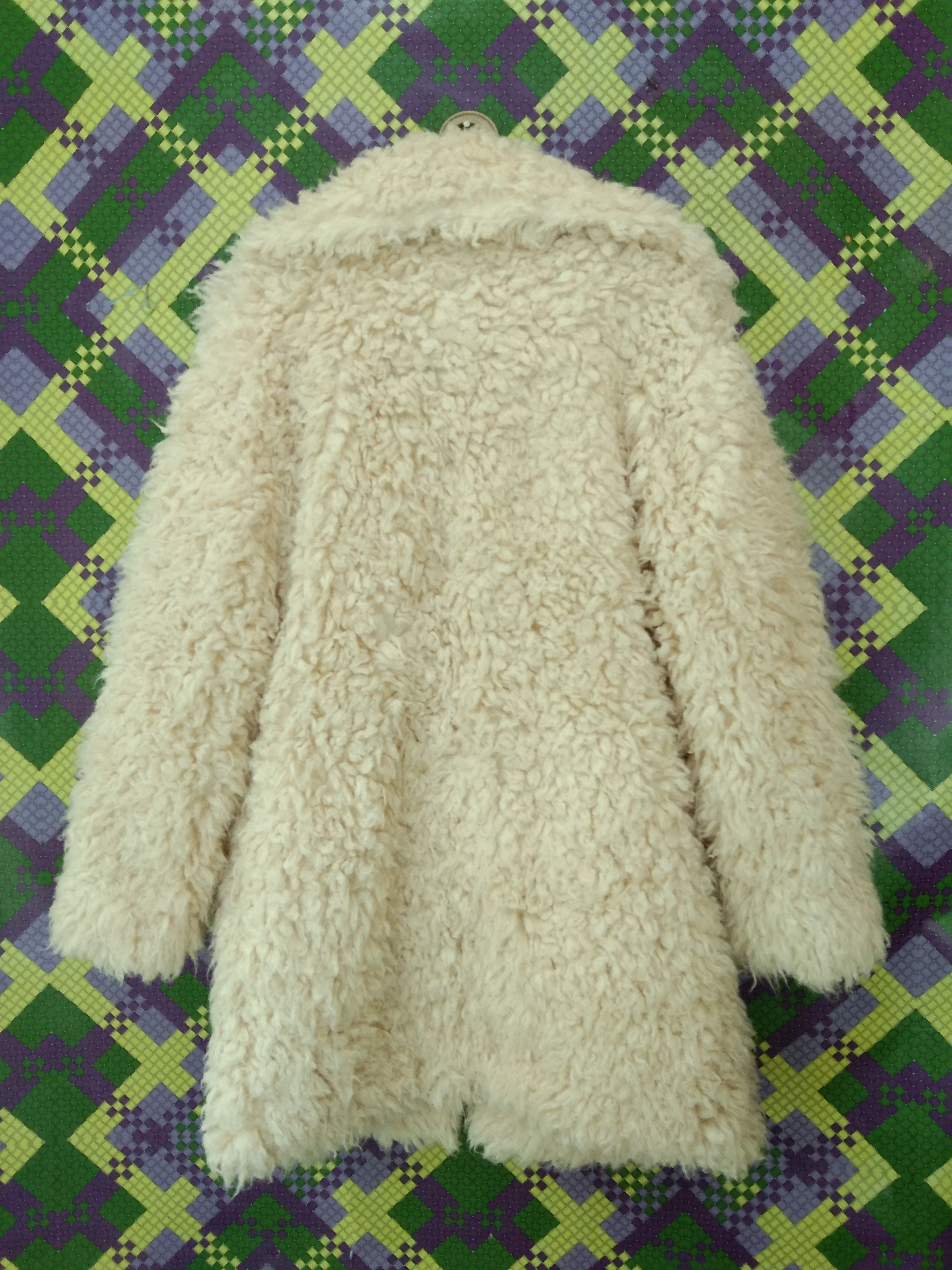 American Eagle Outfitters AW AMERICAN EAGLE OUTFITTERS FAUX FUR CARDIGAN Size S / US 4 / IT 40 - 5 Thumbnail