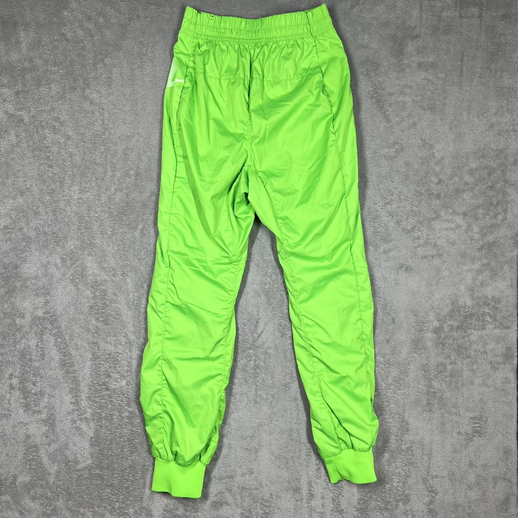Nike Nike Sportswear NSW Women's XS 24” Waist CT0880-398 Neon Green Trousers EUC Size 26" / US 2 / IT 38 - 6 Thumbnail
