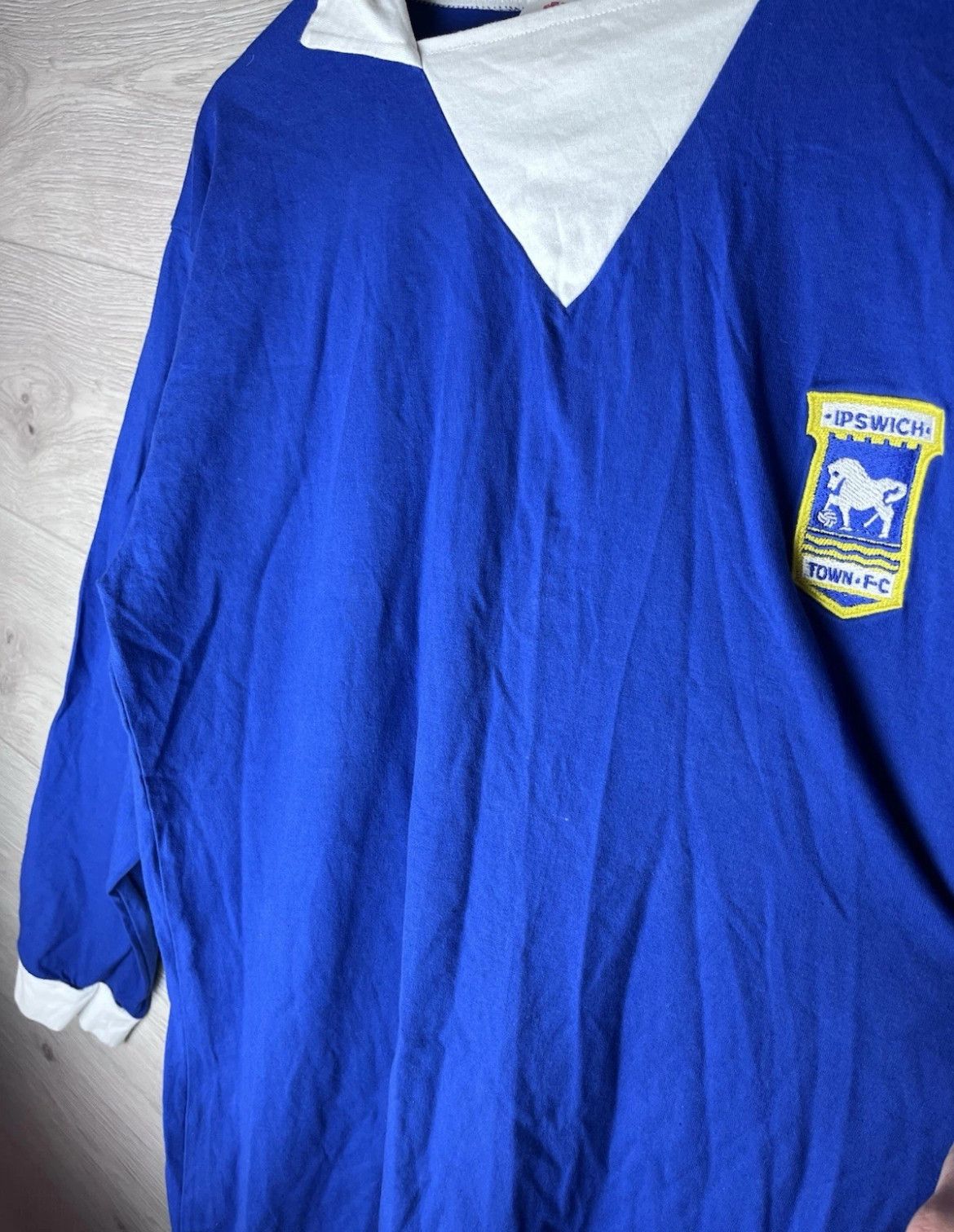 Other Vintage men’s soccer merch Ipswich Town size M blue Size US M / EU 48-50 / 2 - 7 Thumbnail