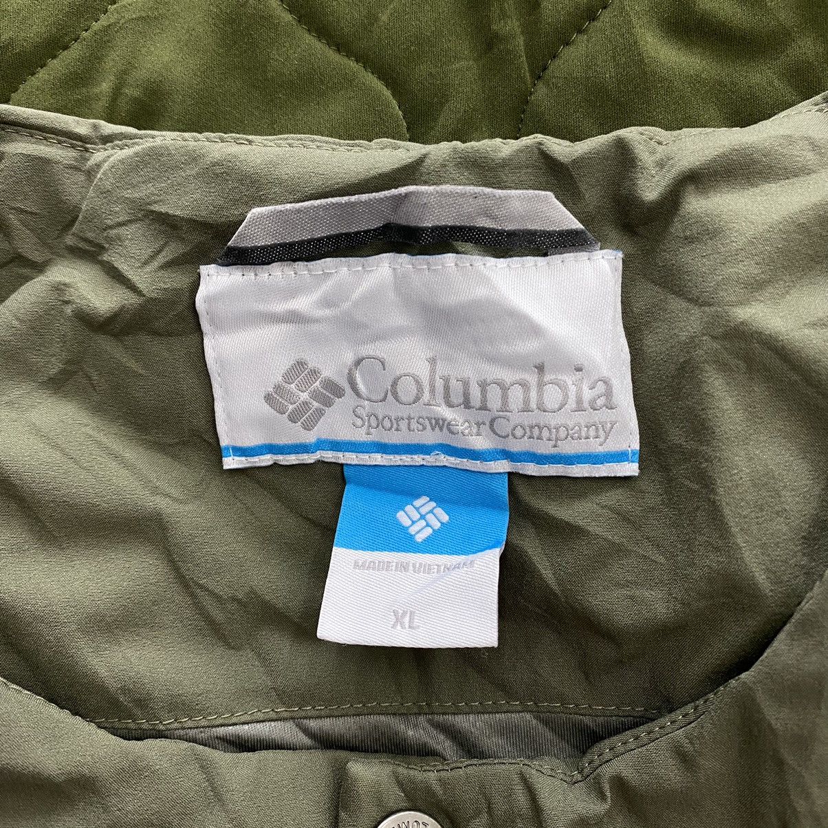 Columbia Vintage COLUMBIA SPORTWEAR USA Quilted Pockets Green Vest Size US XL / EU 56 / 4 - 8 Thumbnail