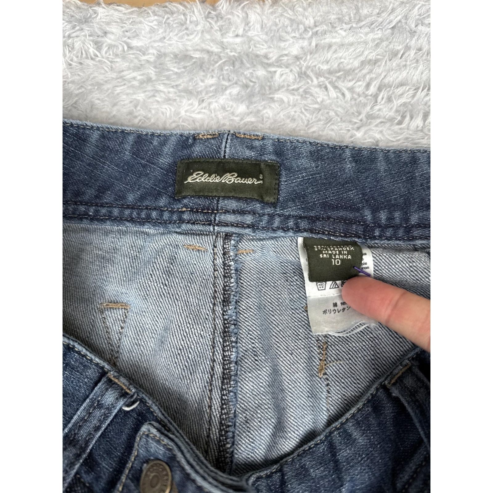 Eddie Bauer Eddie Bauer Jeans Womens 10 Blue Straight Leg Mid Rise Denim Medium Wash Casual Shirt? Size 32" / US 10 / IT 46 - 6 Thumbnail