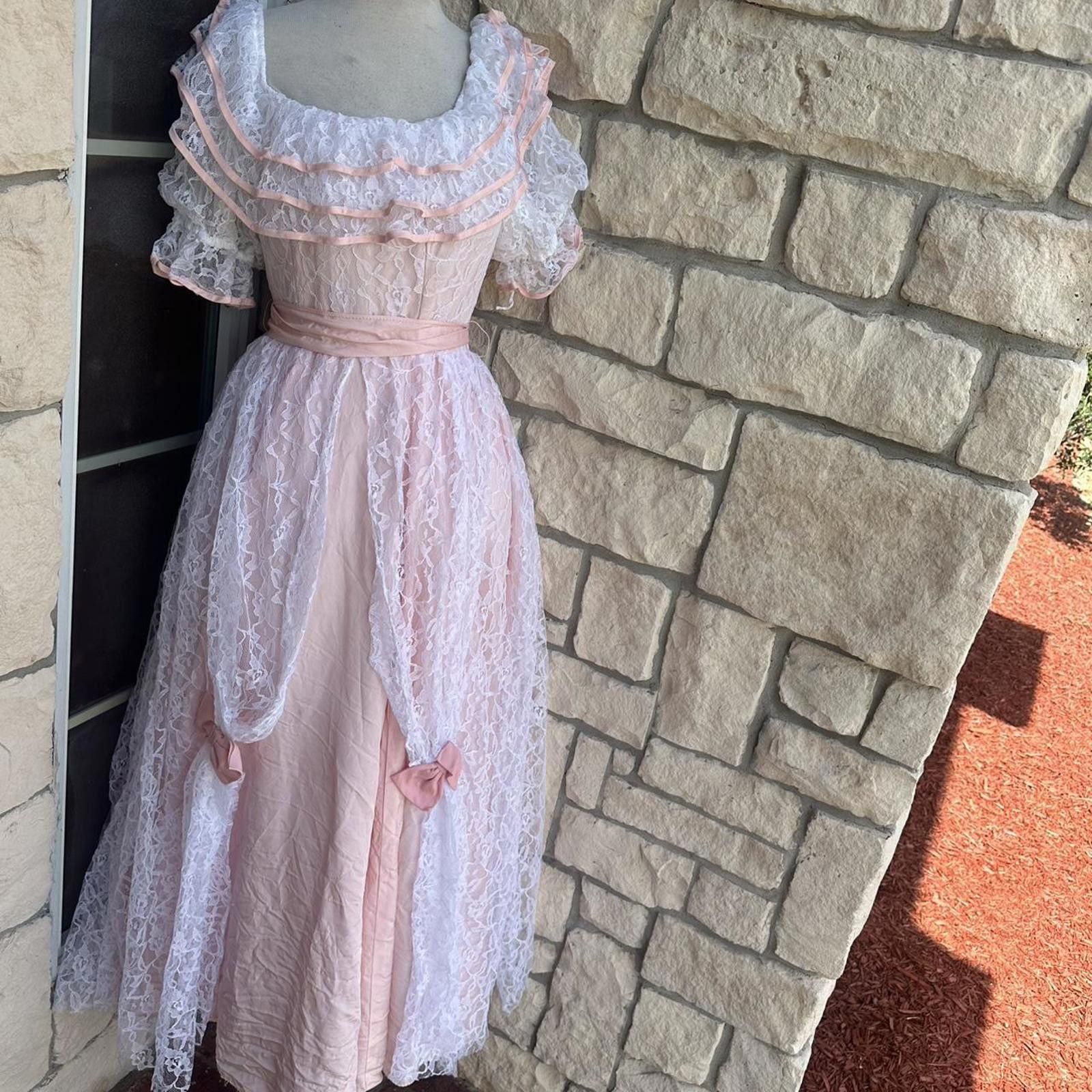 Other vintage lace dress with #lacedress xsmall 2 Size XS / US 0-2 / IT 36-38 - 1 Thumbnail