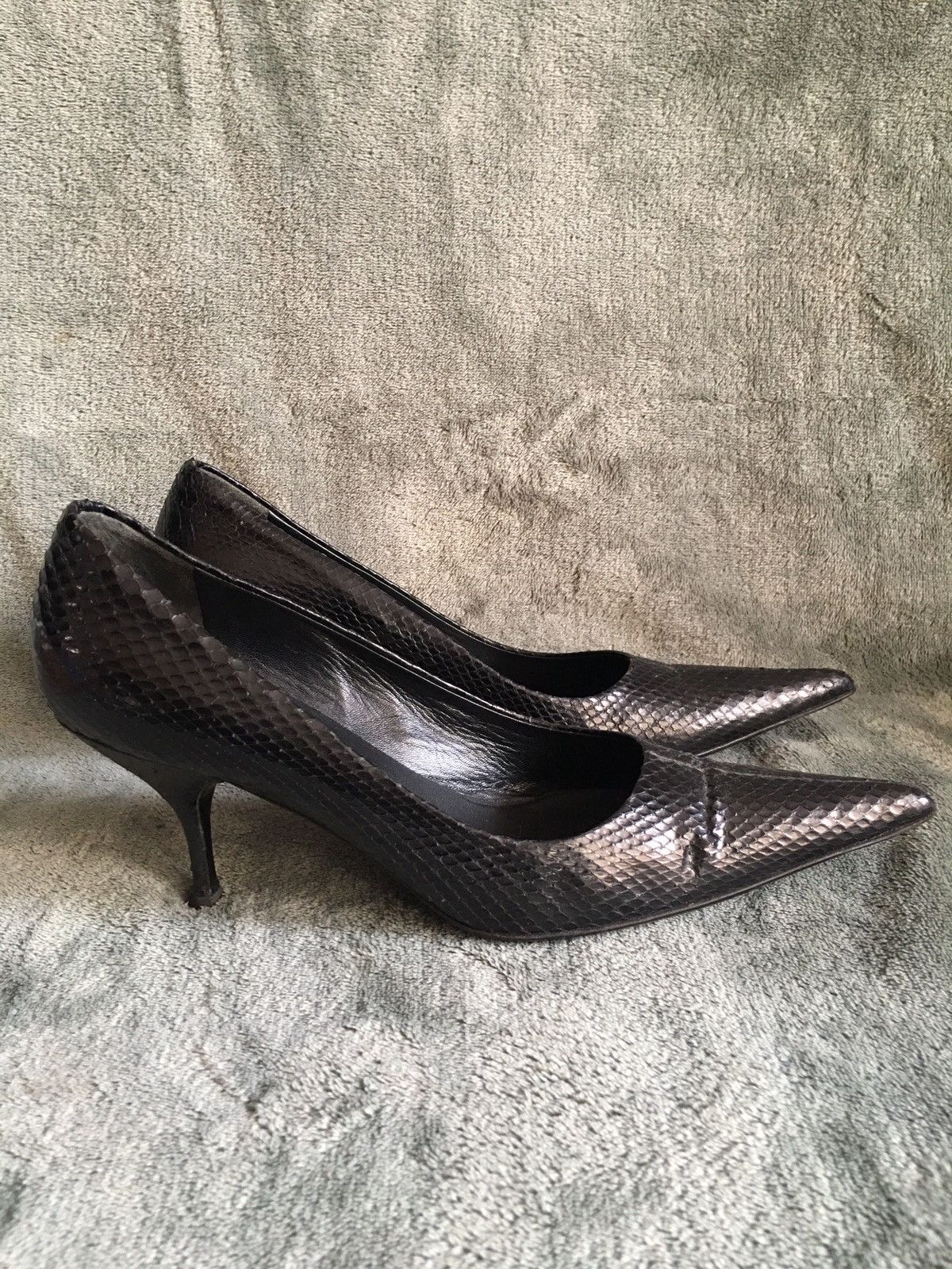 Prada PRADA Black Leather Snake Design Heels Pumps Size EU 39 Size US 9 / IT 39 - 6 Thumbnail