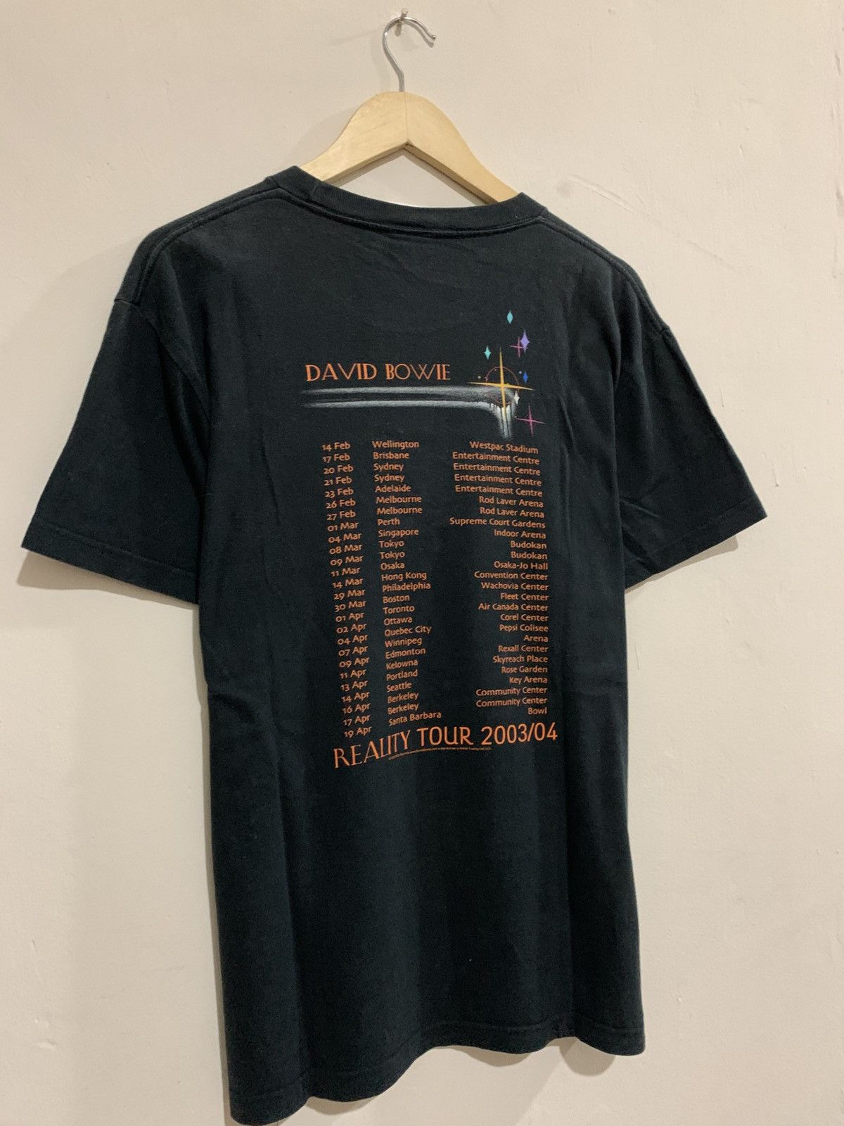 Band Tees Vintage 2003 David Bowie Reality Tour band tee shirt Size US L / EU 52-54 / 3 - 4 Thumbnail
