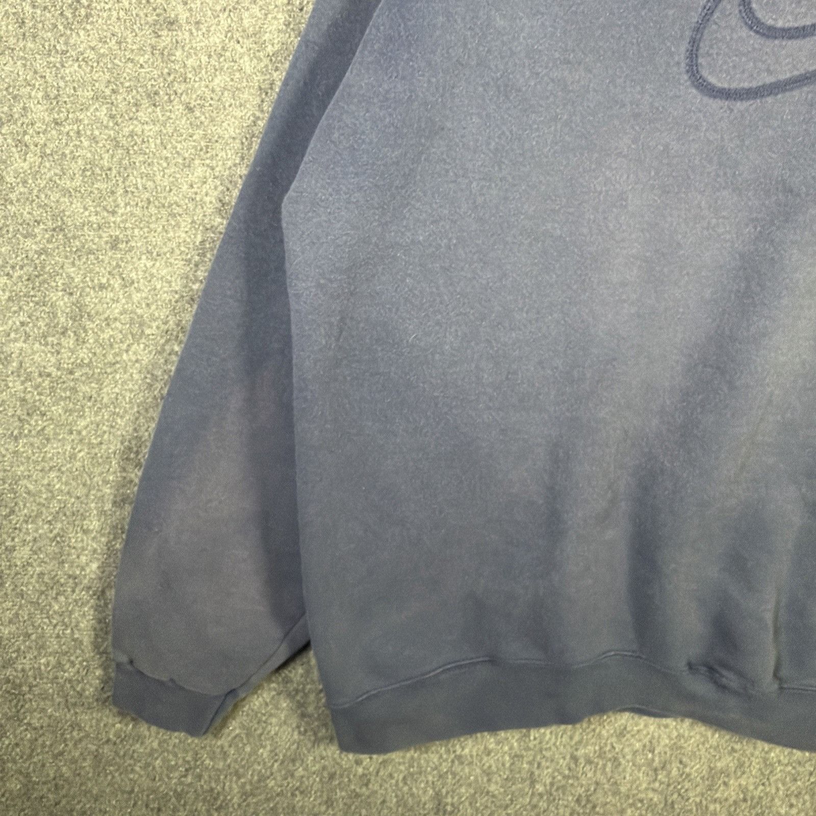 Nike Vintage Nike Sweatshirt 2XL Navy Faded 90s Center Swoosh Size US XXL / EU 58 / 5 - 6 Thumbnail