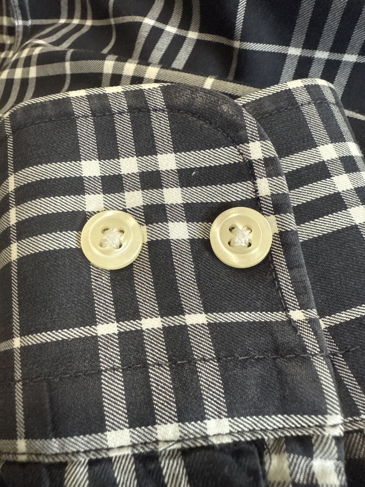 Burberry Burberry Dress Shirt Size US XL / EU 56 / 4 - 6 Thumbnail