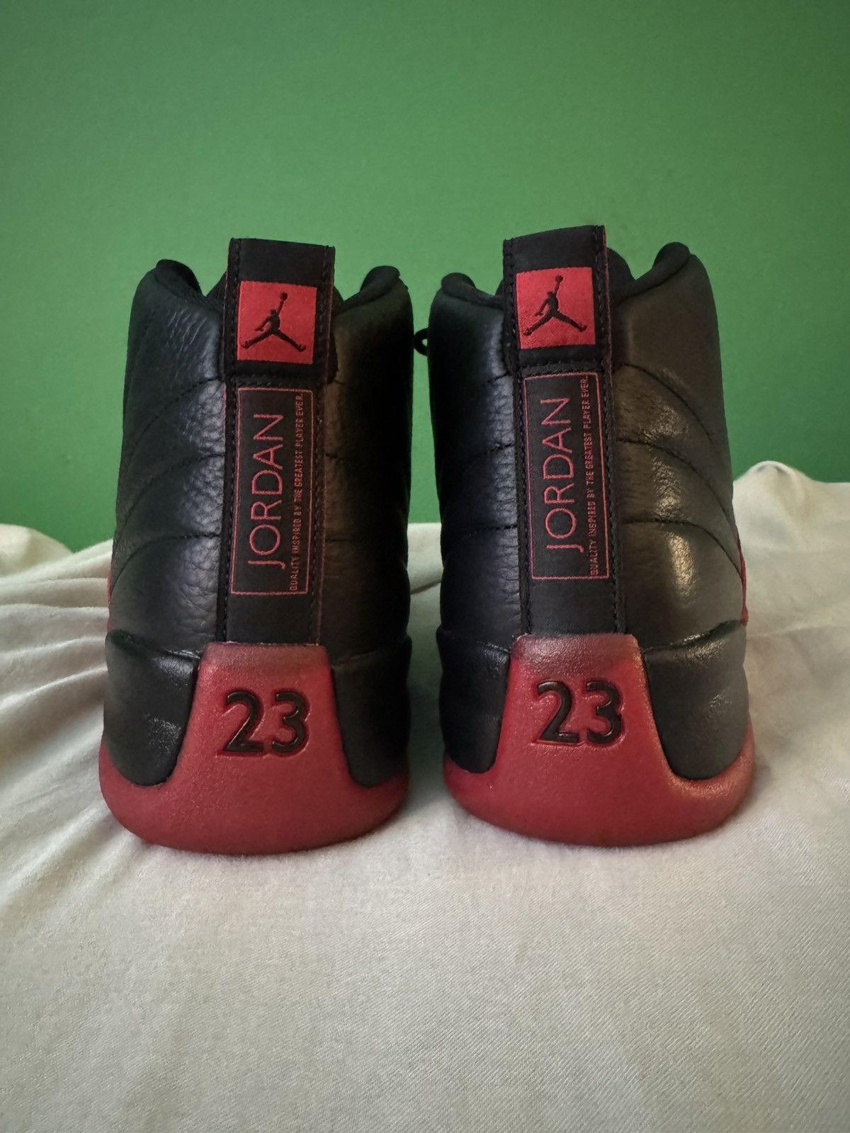 Jordan Brand Jordan 12 flu game 2025 Size US 11.5 / EU 44-45 - 3 Thumbnail
