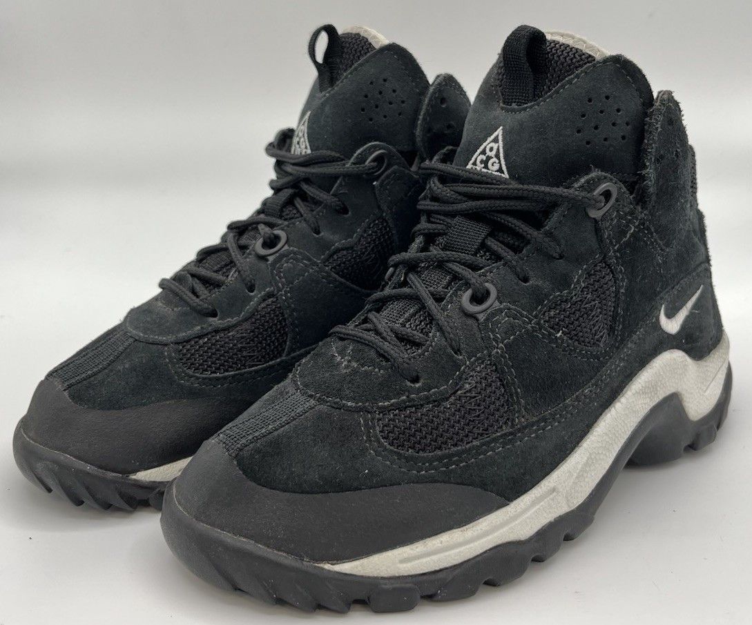 Nike ACG Vtg Nike Air ACG Women’s Size 7.5 Outdoor Black Hiking Boots Size US 7.5 / IT 37.5 - 1 Thumbnail