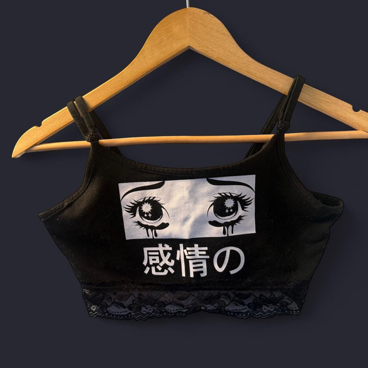 Hot Topic Hot Topic Anime Eyes Crop Tank Top Size M / US 6-8 / IT 42-44 - 1 Thumbnail
