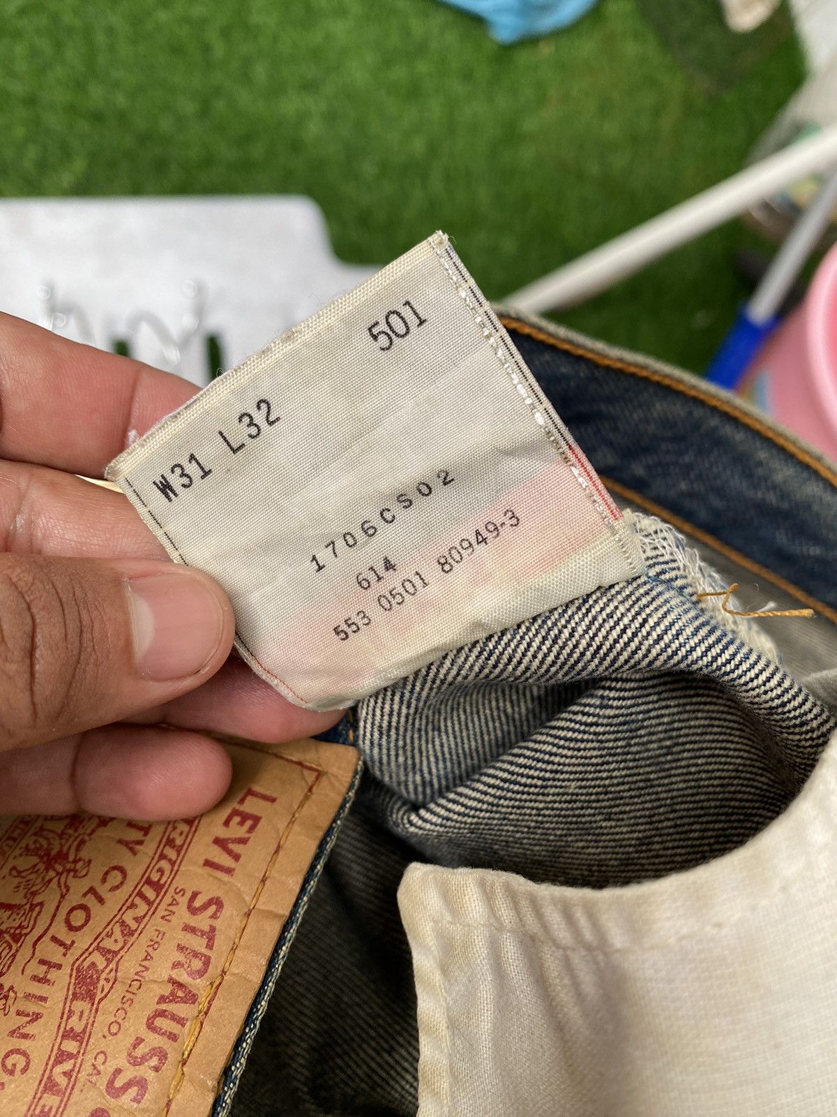 Levi's × Levi's Vintage Clothing × Vintage W31x32 vintage levi's 501 90s Made in USA faded Size US 31 - 8 Thumbnail