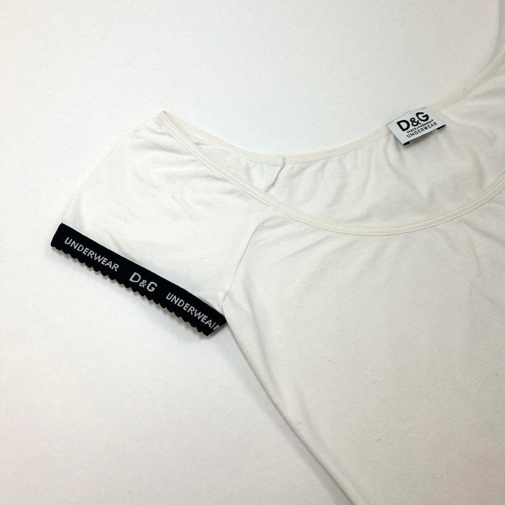 Dolce & Gabbana y2k D&G white short sleeve top, black thin logo trim Size XS / US 0-2 / IT 36-38 - 6 Thumbnail