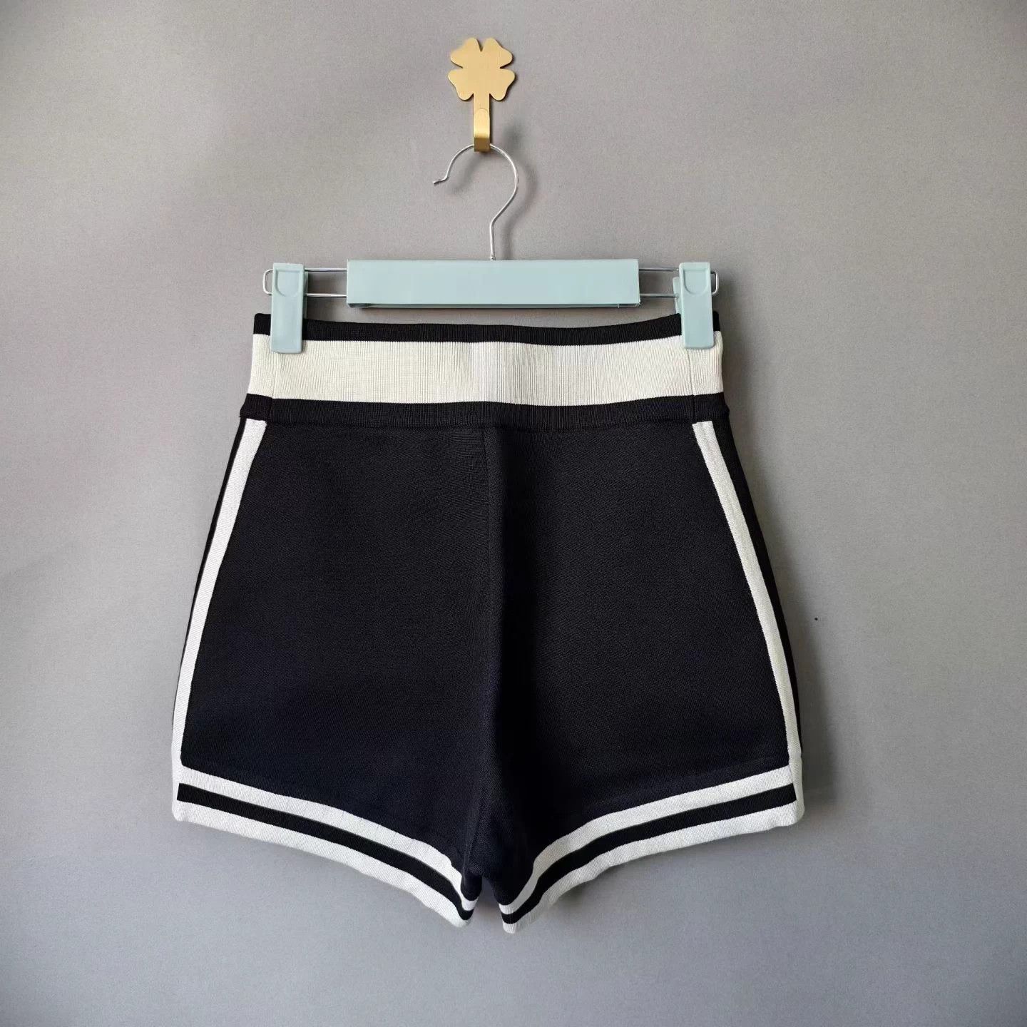 Hermes Hermes black and white knit short size 34 Size 25" / US 0 / IT 36 - 1 Thumbnail