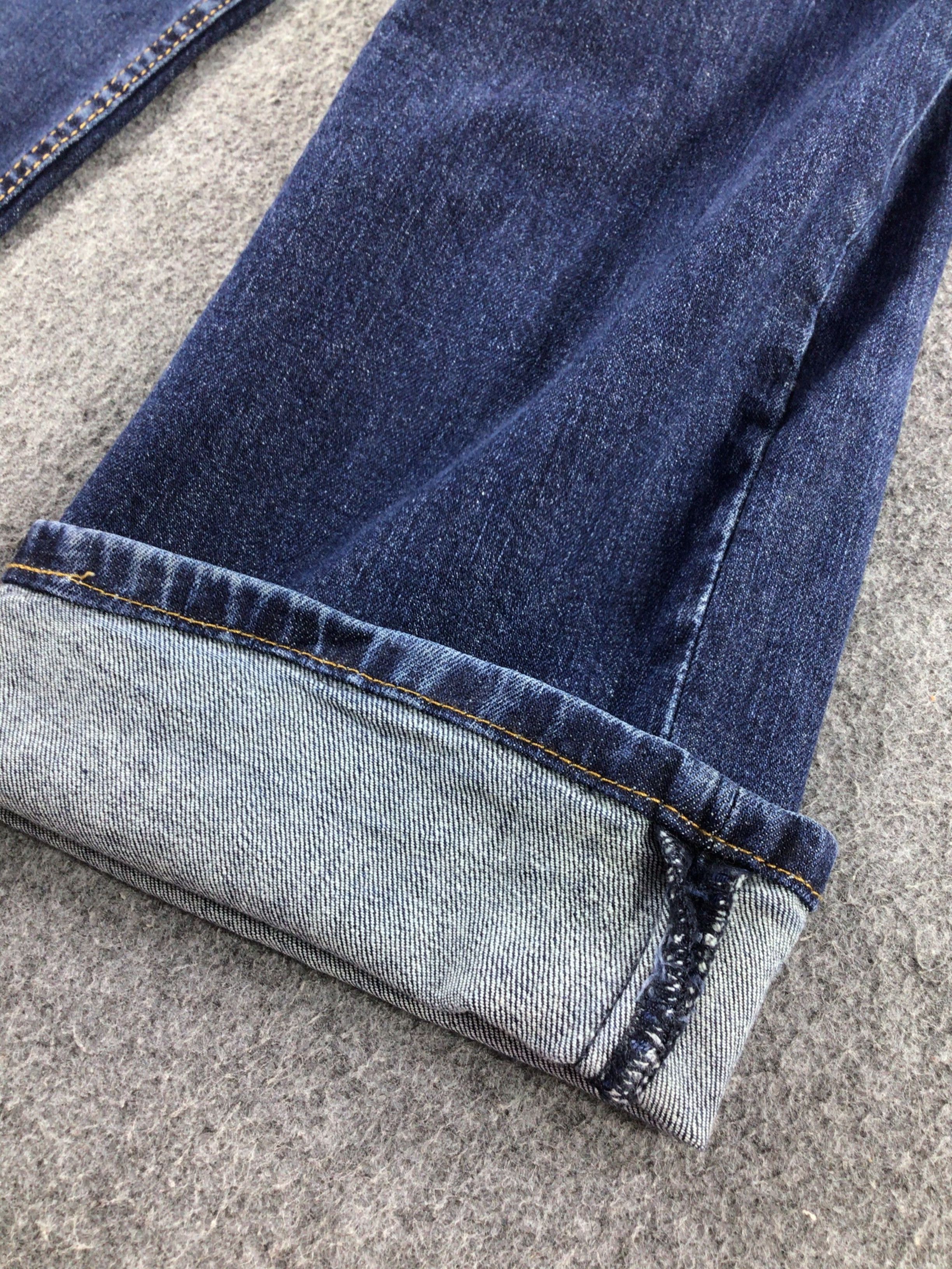 Levi's Vintage Levis 514 Jeans-JM585 Size US 35 - 6 Thumbnail