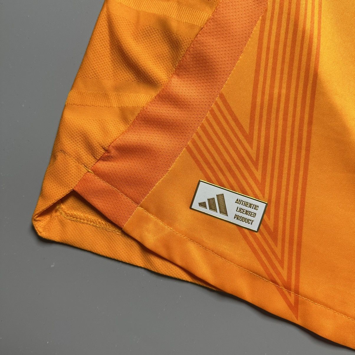 Adidas REAL MADRID ADIDAS 2024/2025 SOCCER AWAY JERSEY #8 VALVERDE Size US XL / EU 56 / 4 - 10 Thumbnail