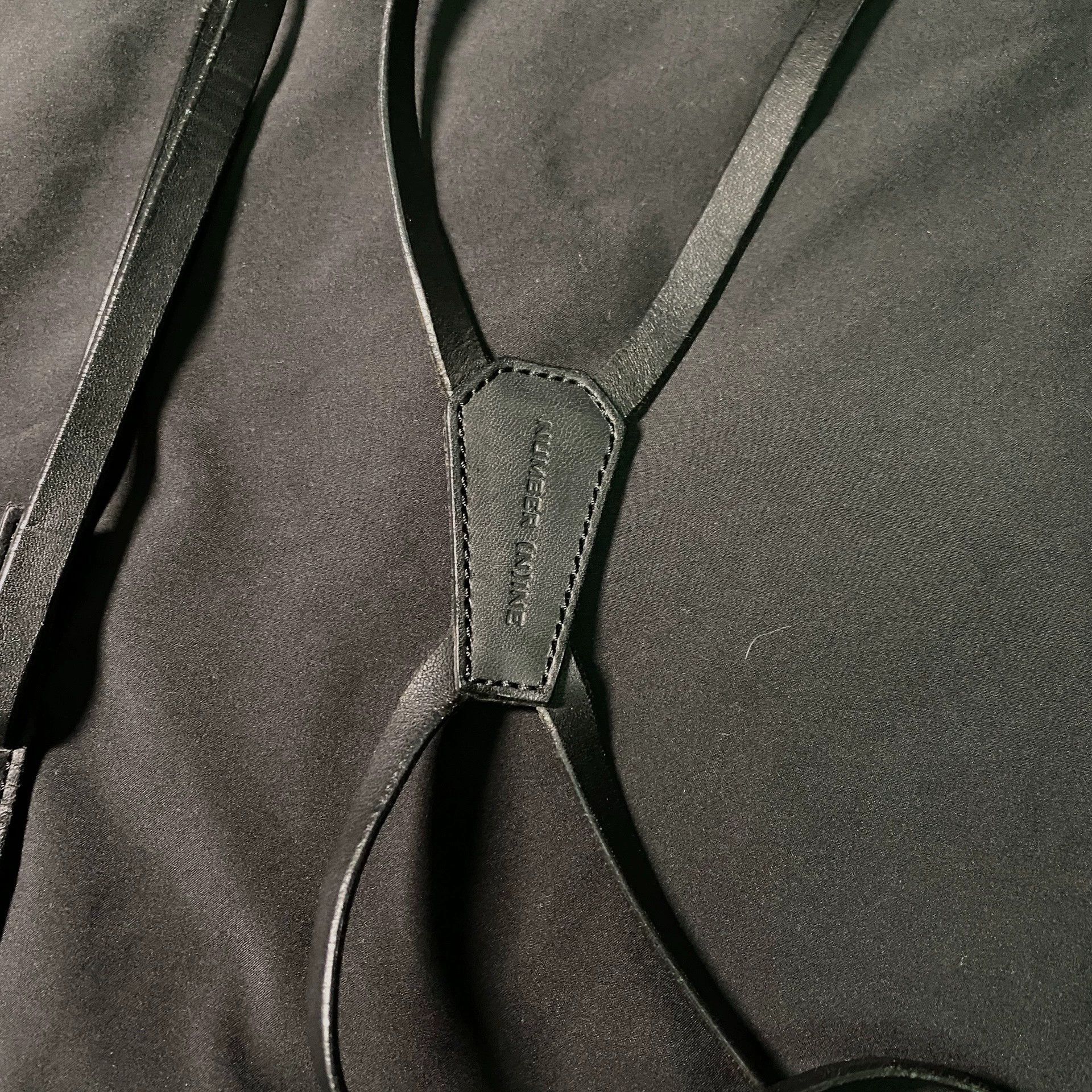 Number (N)ine Number (n)ine 01ss Cowhide Rivets Strap 1of1 Size ONE SIZE - 3 Thumbnail