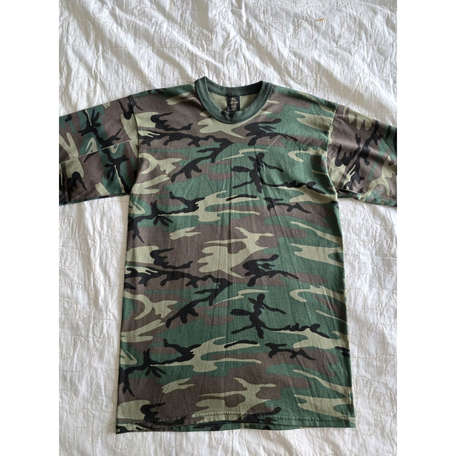 Vintage VINTAGE Camouflage Hunting Camo Short Sleeve t-shirt LARGE Tee Swing Unisex Adult 1980s Woodland Green Graphic Tee 80s Mens Womens Size US L / EU 52-54 / 3 - 2 Thumbnail