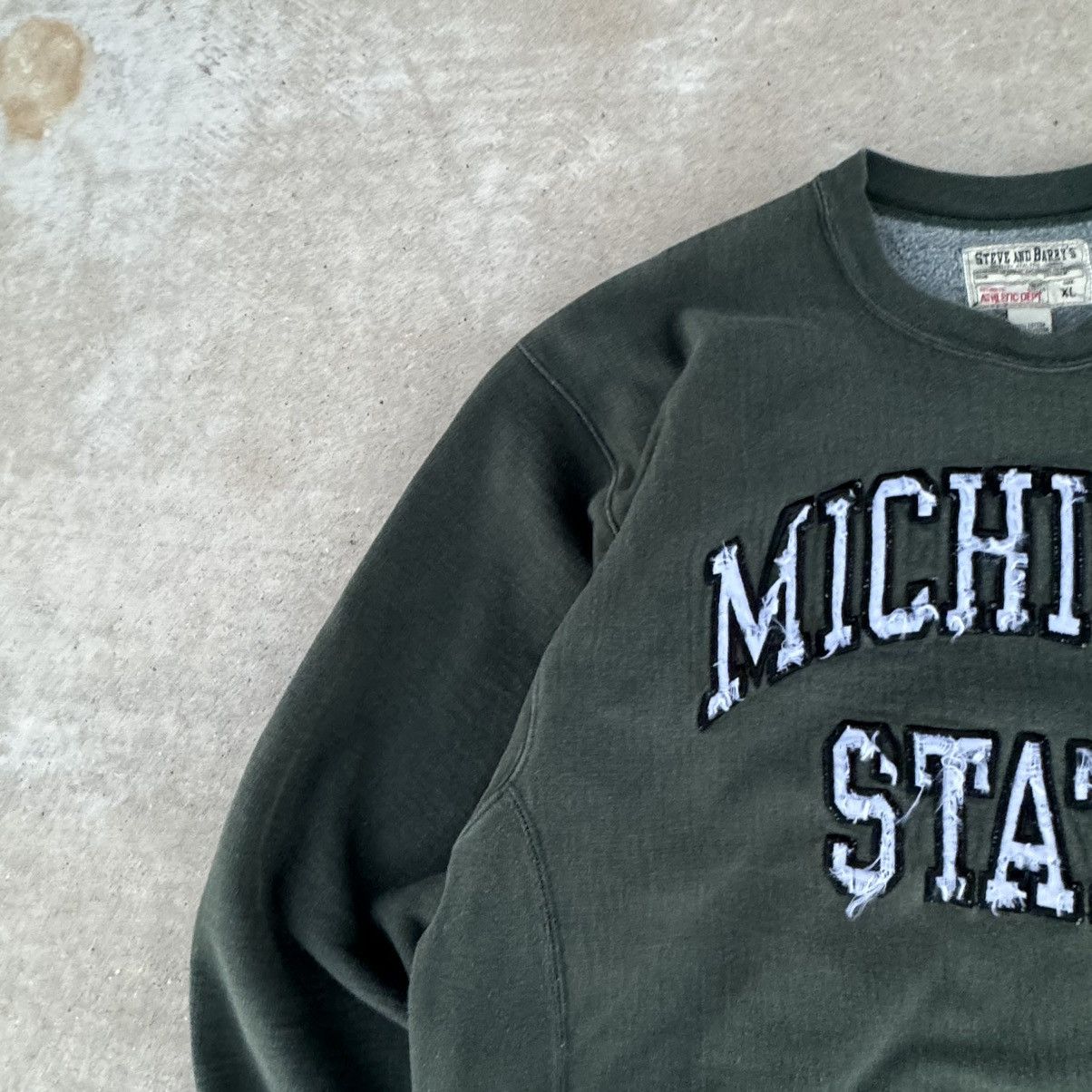 Nike × Stussy Vintage 90s Earth Tone Green Michigan State Crewneck Boxy XL Size US XL / EU 56 / 4 - 5 Thumbnail