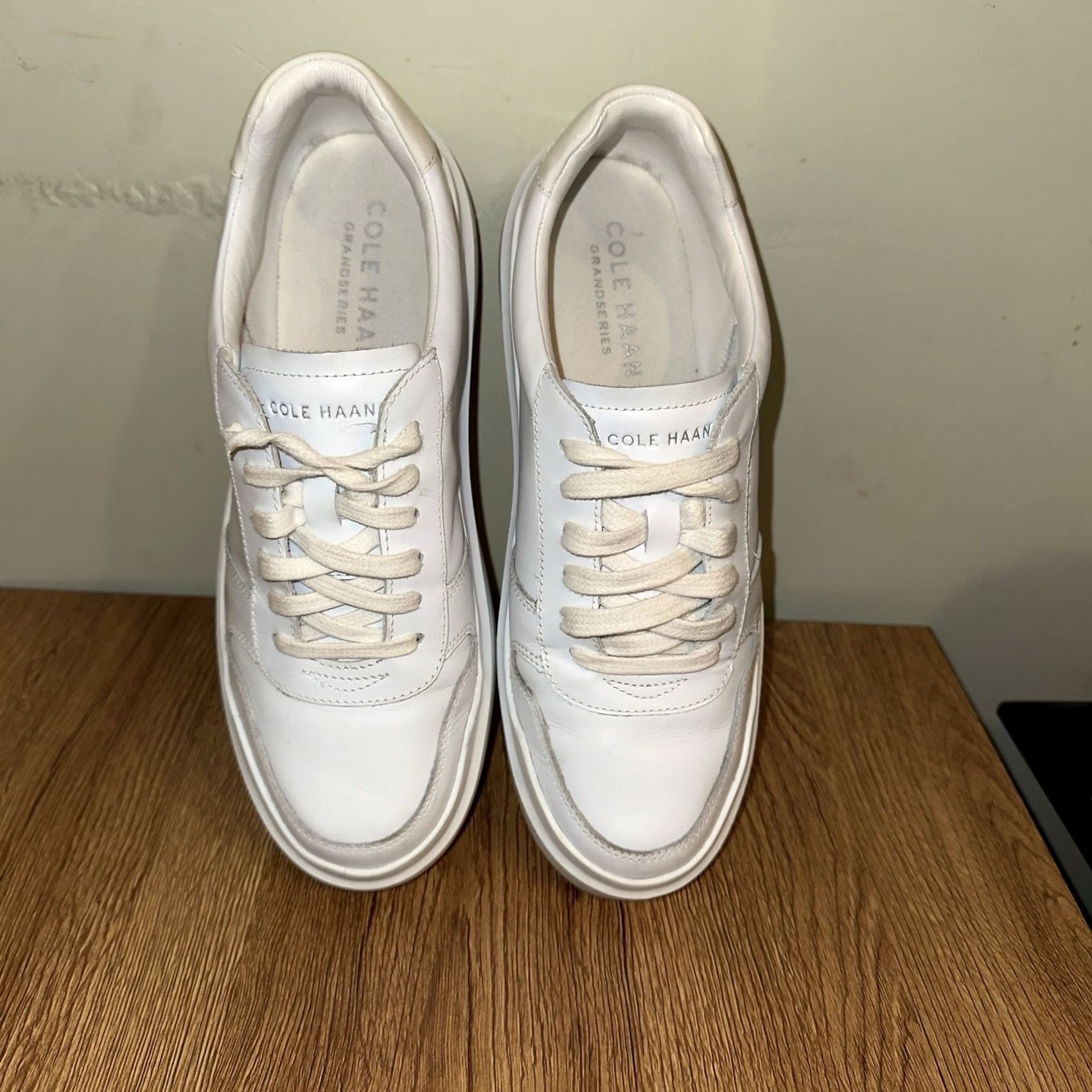 Cole Haan Cole Haan Grand Sneakers All White Women Sz 10B Shoes Leather Rubber Lace Up Casual Low Top Size US 10 / IT 40 - 4 Thumbnail