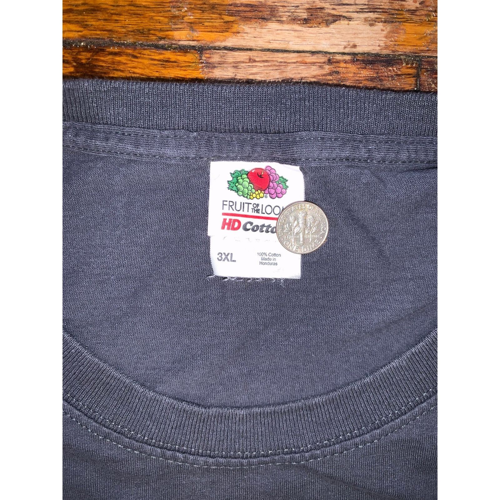 Fruit Of The Loom × Other Wolf Nature Graphic T Shirt 3XL Dark Gray Wildlife Tee USA Size US XXL / EU 58 / 5 - 3 Thumbnail