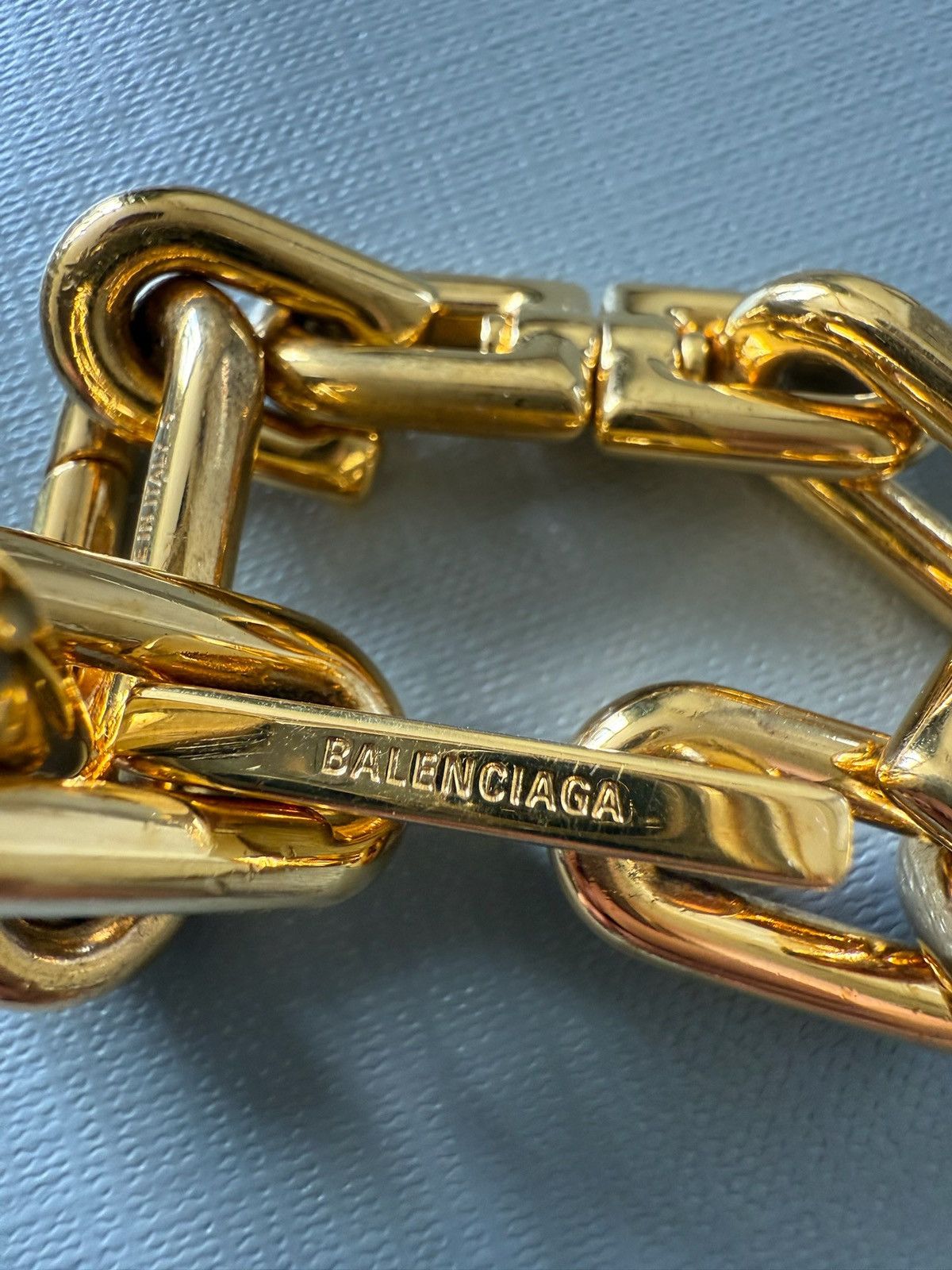 Balenciaga Balenciaga Golden Logo Bracelet Size ONE SIZE - 4 Thumbnail