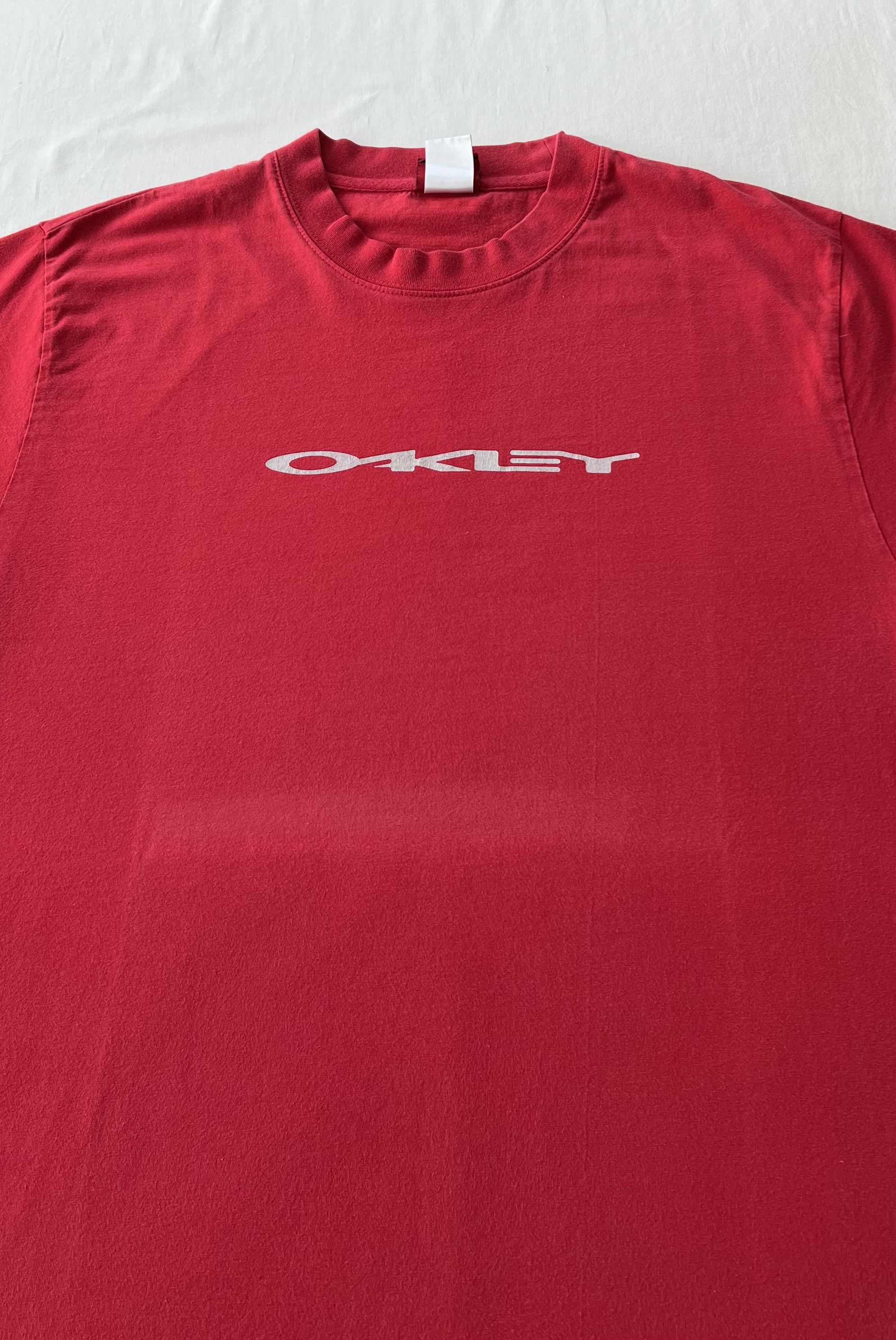 Oakley Vintage 90s Oakley Red T-shirt Size US XL / EU 56 / 4 - 3 Thumbnail