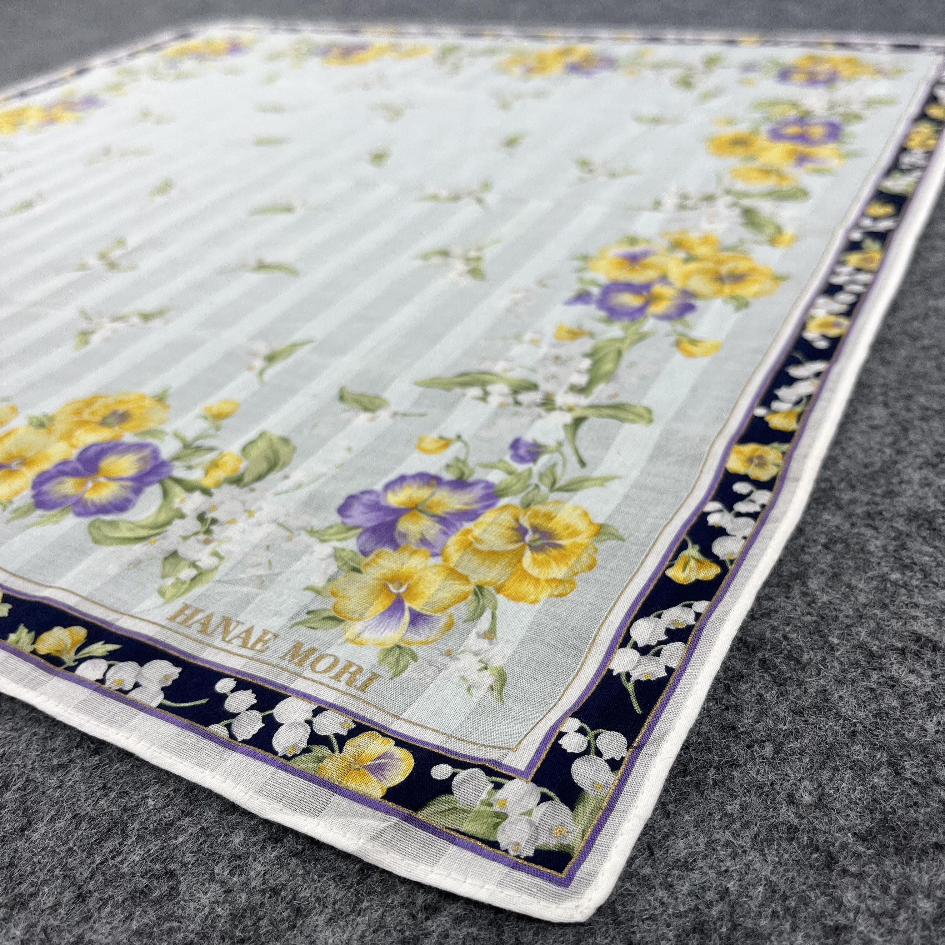 Hanae Mori Hanae Mori Bandana / Handkerchief / Neckerchief B1596 Size ONE SIZE - 6 Thumbnail