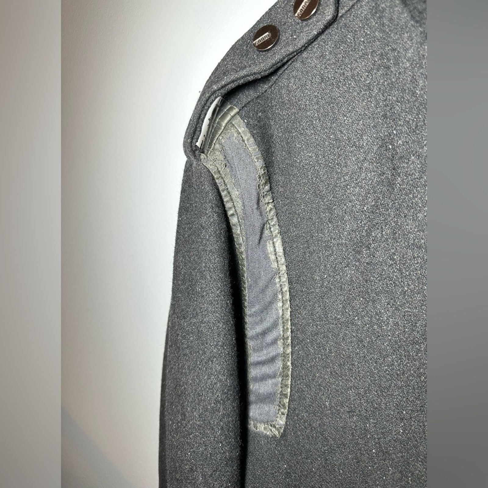 Coogi Vintage Coogi Dark Gray Wool Blend Coat Jacket- Men’s Sz L Size US L / EU 52-54 / 3 - 7 Thumbnail