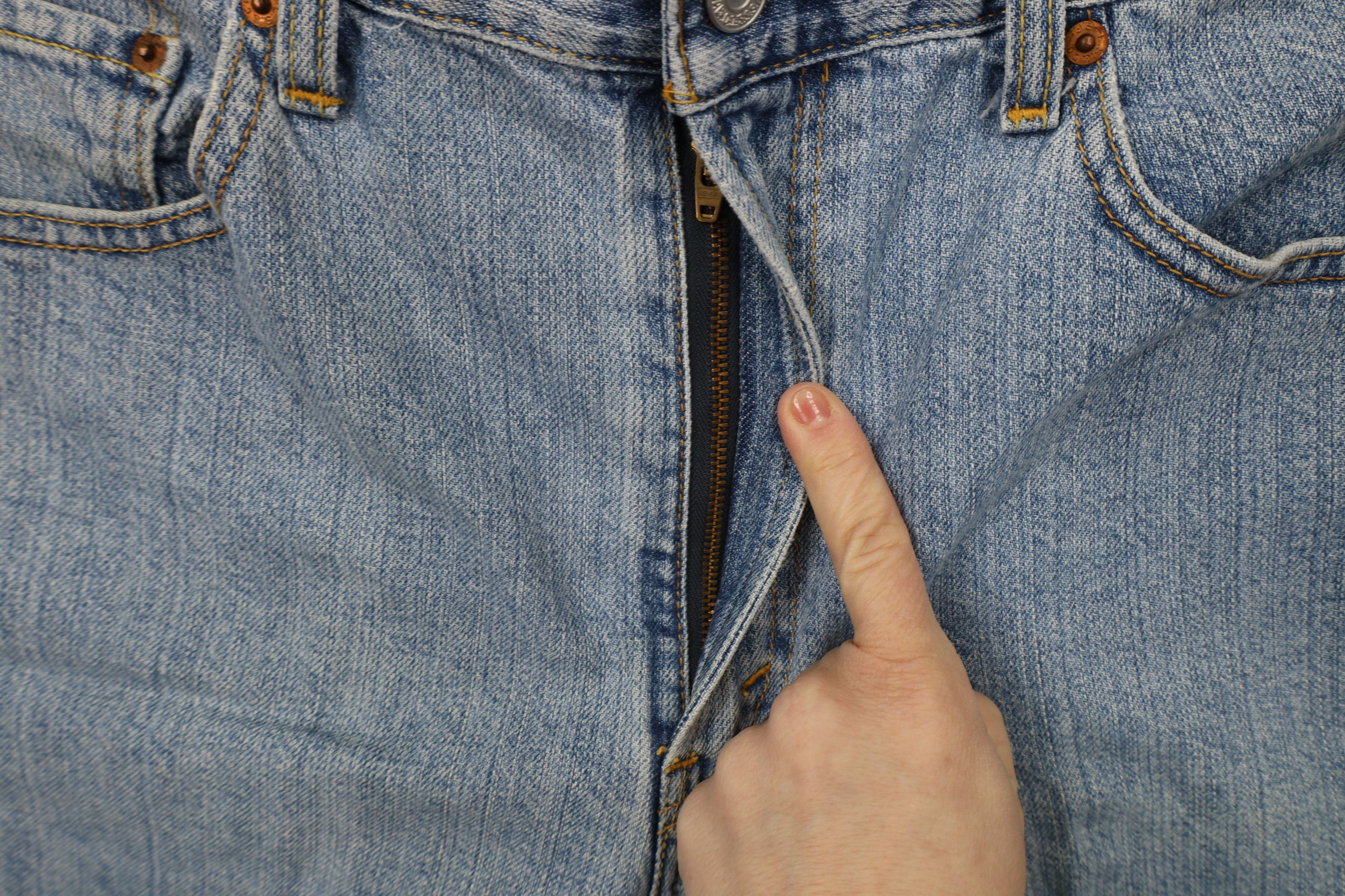 Levi's × Vintage Vintage Y2K Levis 505 Denim Jean Shorts Jorts Blue Cotton Size US 36 / EU 52 - 5 Thumbnail