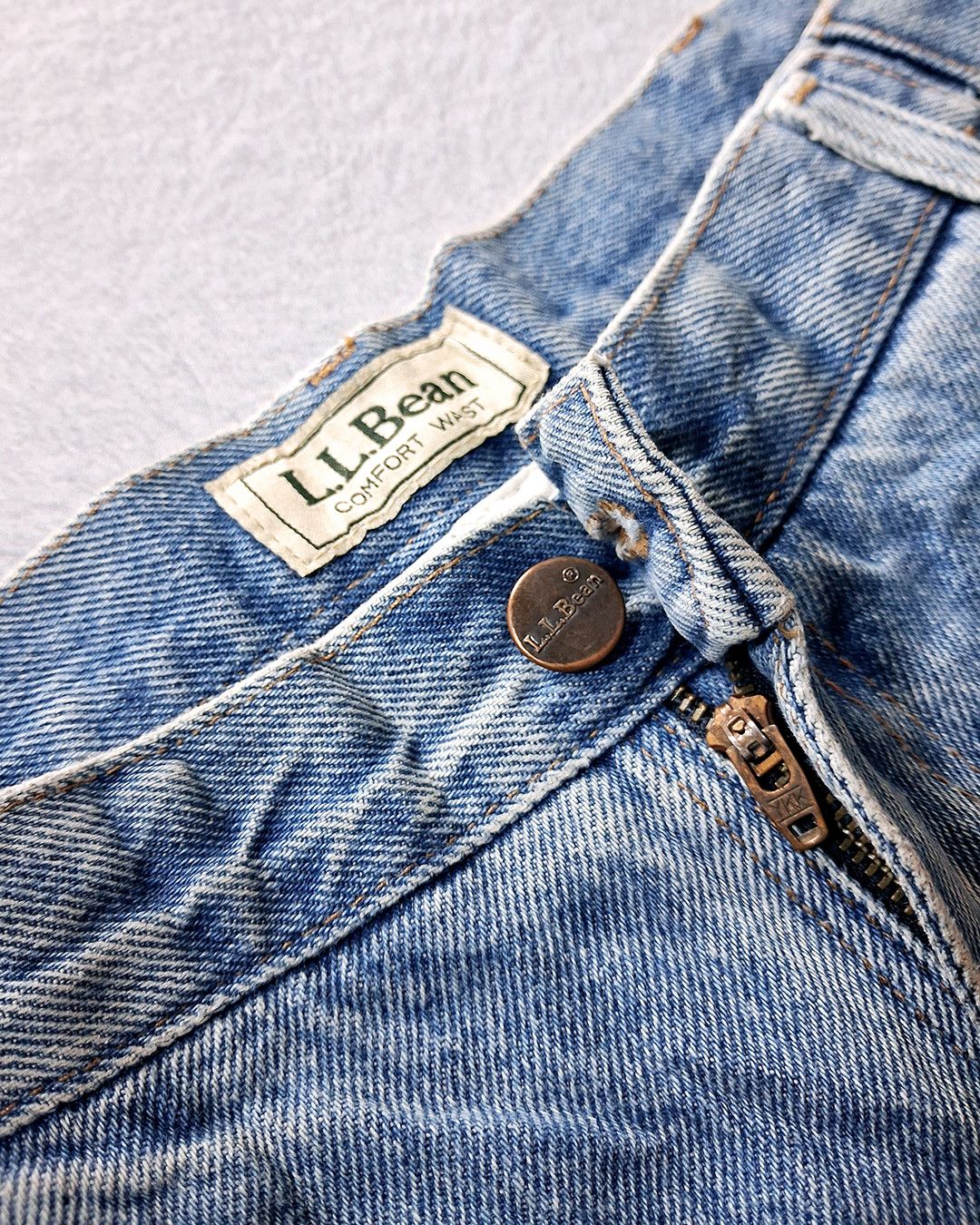 L.L. Bean LL BEAN COMFORT WAIST ELASTIC JEANS Size US 38 / EU 54 - 4 Thumbnail