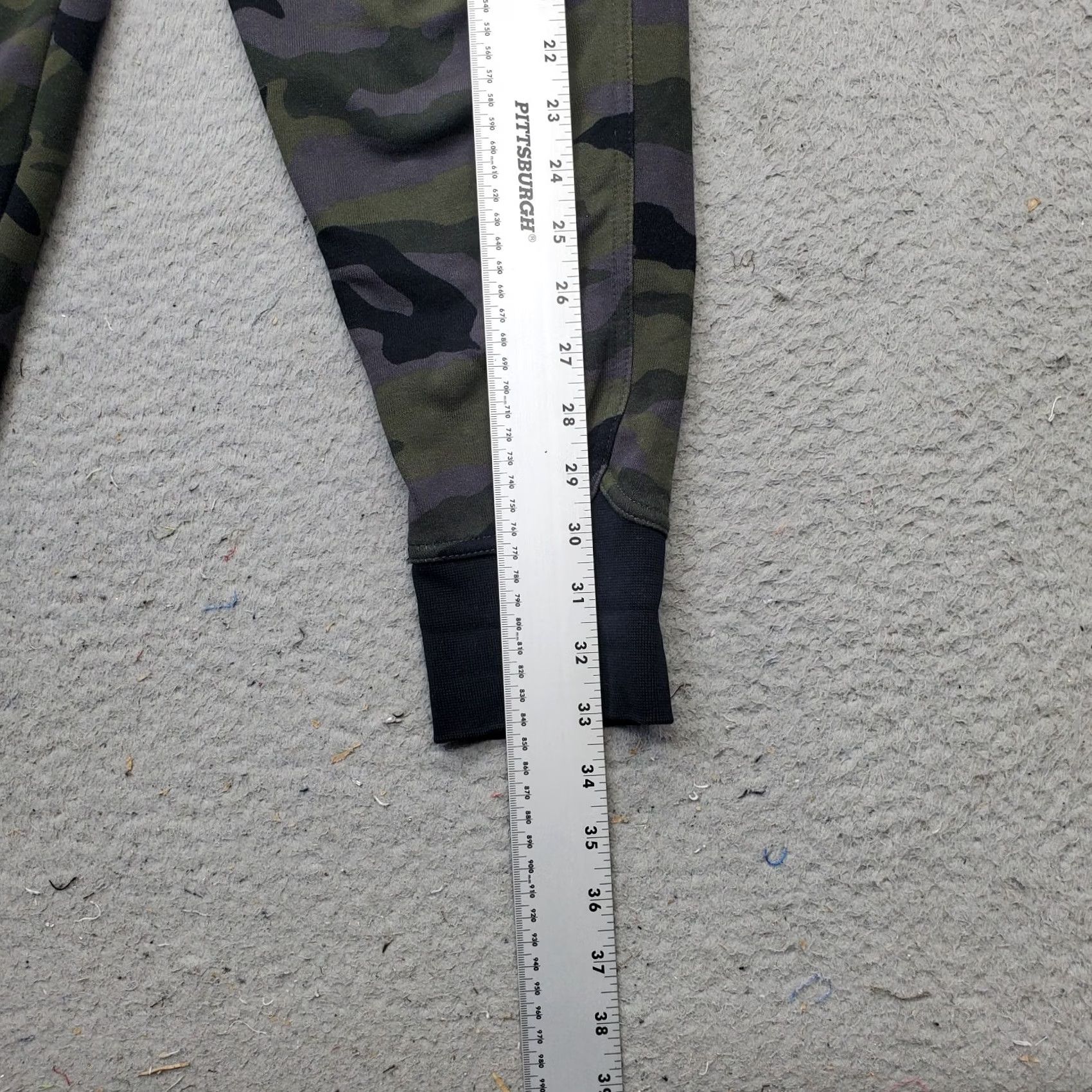 Nike Nike Dri-Fit Sweatpants Women S Multicolor Camouflage Slash Pocket Elastic Waist Size 28" / US 6 / IT 42 - 4 Thumbnail