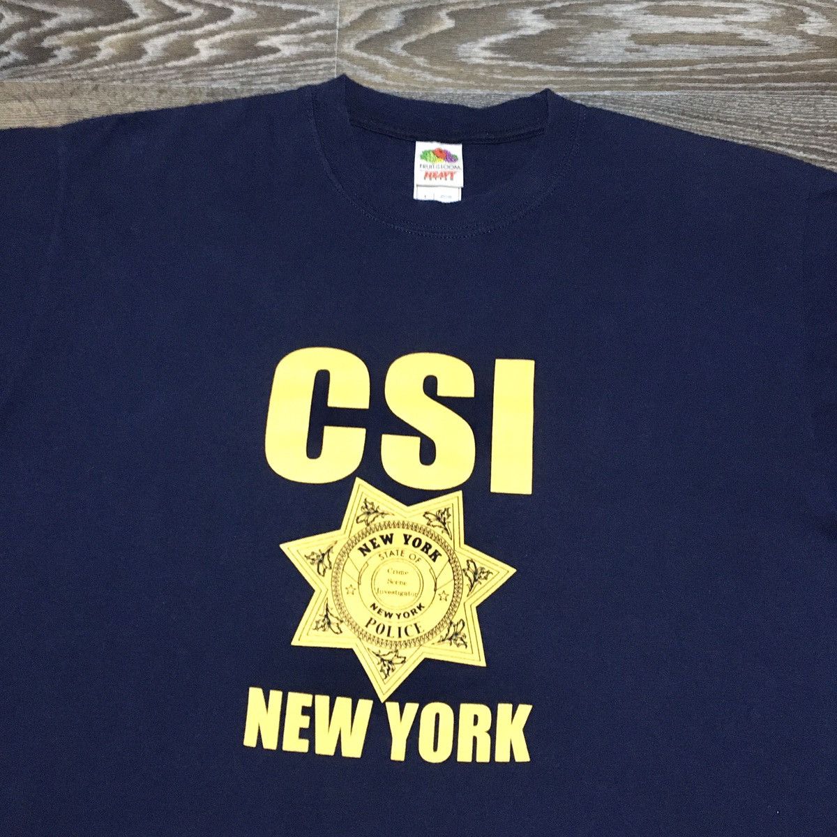 Vintage Vintage CSI New York Crime Scene Investigator T-shirt Size US L / EU 52-54 / 3 - 2 Thumbnail