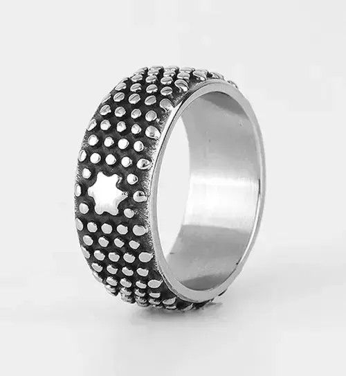 Other Simple Star Round Studded Ring Size ONE SIZE - 1 Thumbnail