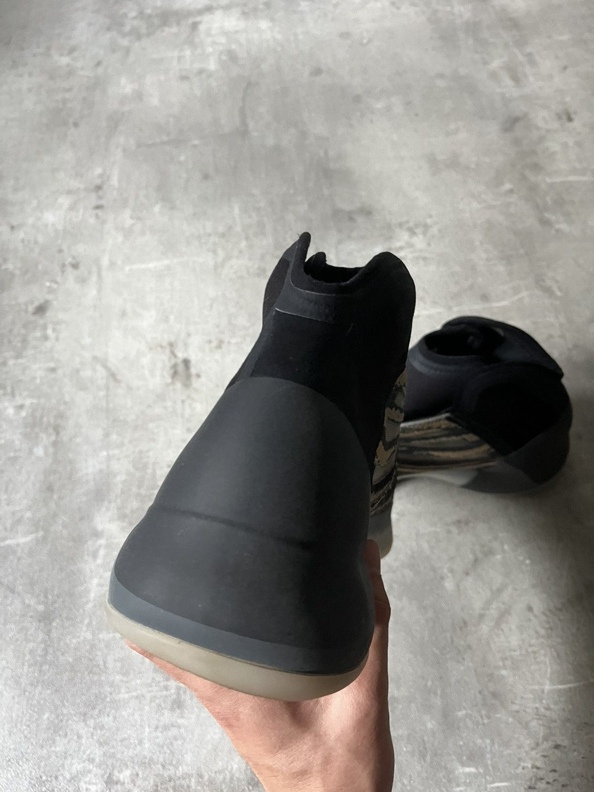 Yeezy Adidas Yeezy QNTM Quantum Amber Tint boots Size US 9 / EU 42 - 7 Thumbnail