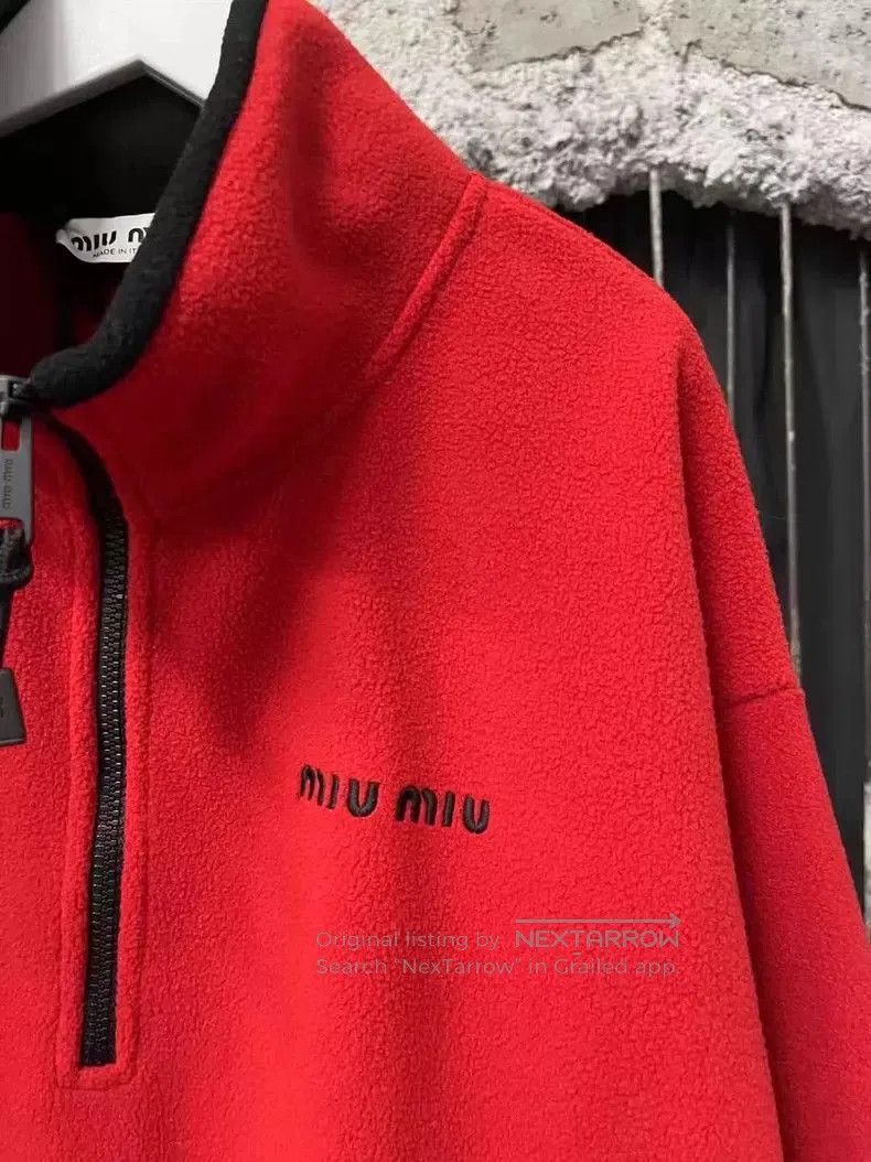 Miu Miu Miumiu Red Fleece Half. Size US M / EU 48-50 / 2 - 5 Thumbnail