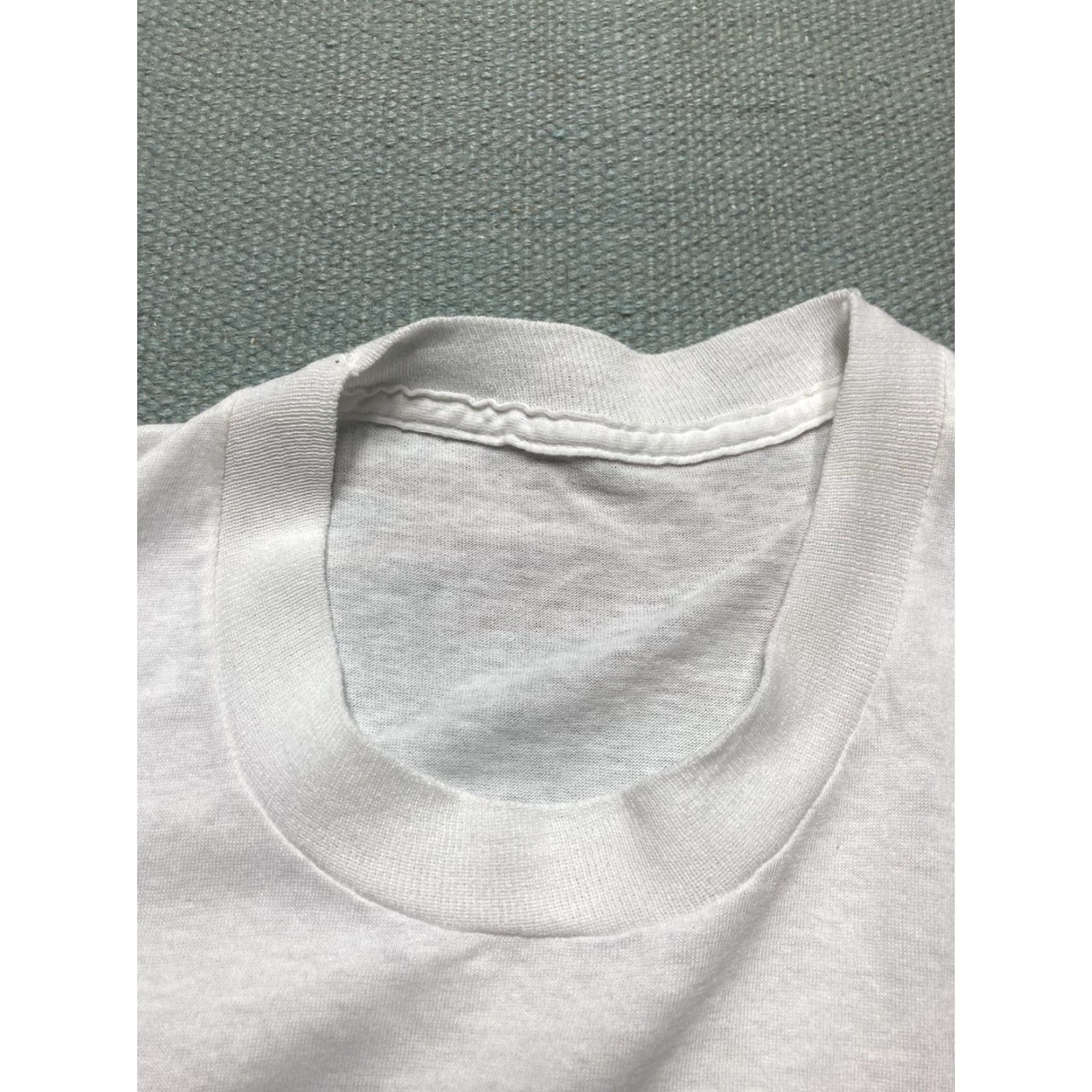 Nike VINTAGE 80s Nike Air Jordan 23 basketball jumpman cement large T-Shirt Men White Size US L / EU 52-54 / 3 - 6 Thumbnail