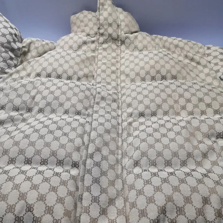 Balenciaga Balenciaga x Gucci Puffer Jacket in Khaki 0079-2507 Size US L / EU 52-54 / 3 - 7 Thumbnail