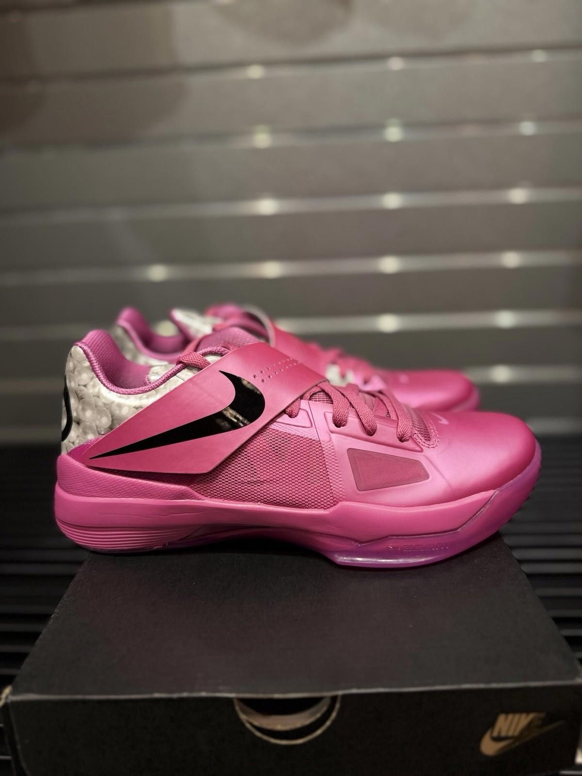 Nike Size 9 - Nike Zoom KD 4 “Aunt Pearl” - (HF9098-600) Size US 9 / EU 42 - 3 Thumbnail