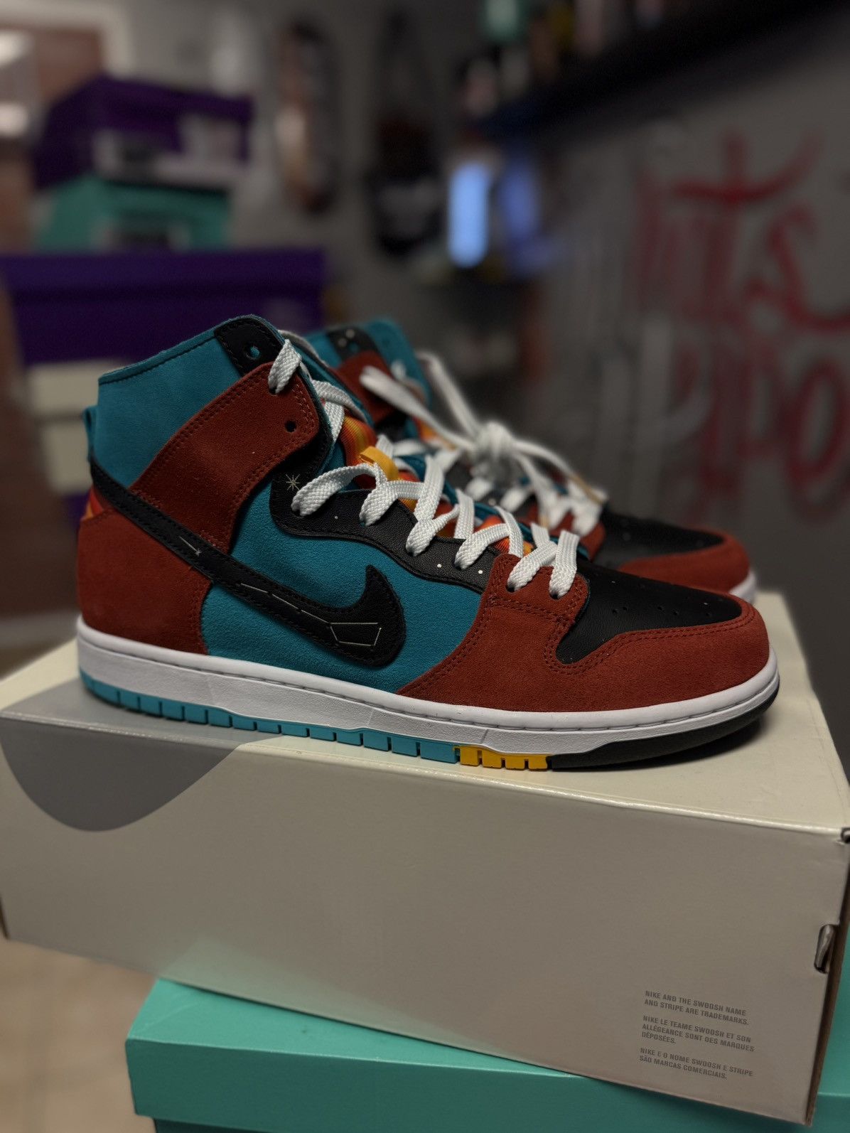 Nike Nike SB High Diorr Greenwood Navajo Arts Size 10.5 Size US 10.5 / EU 43-44 - 2 Thumbnail