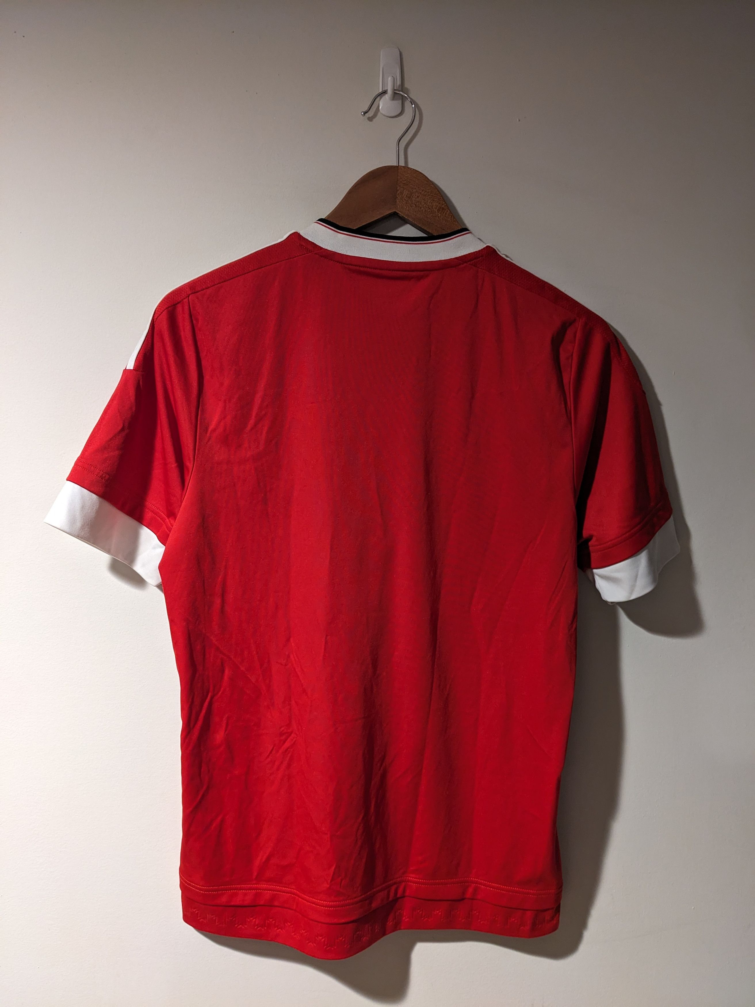 Fila × Vintage Adidas Manchester United Chevrolet Soccer Football Jersey Size US S / EU 44-46 / 1 - 7 Thumbnail