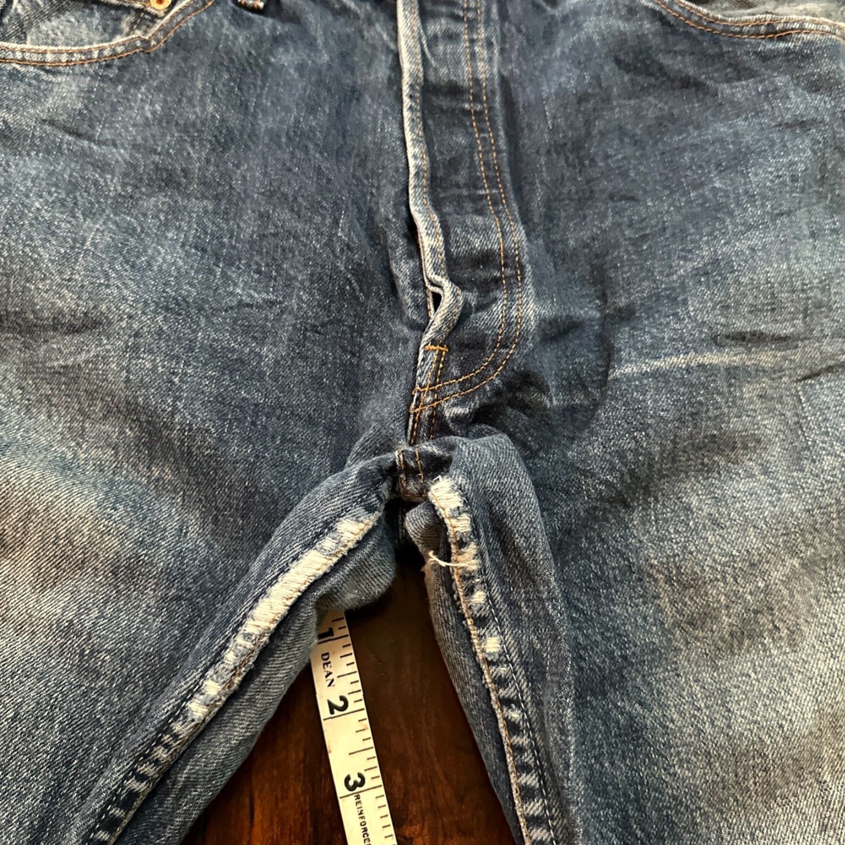 Levi's VINTAGE Levi's 501 Jeans - Men - Straight - 36x30 - Light Blue Denim - 90s Canada - Button Fly - Classic Fit Size US 36 / EU 52 - 6 Thumbnail