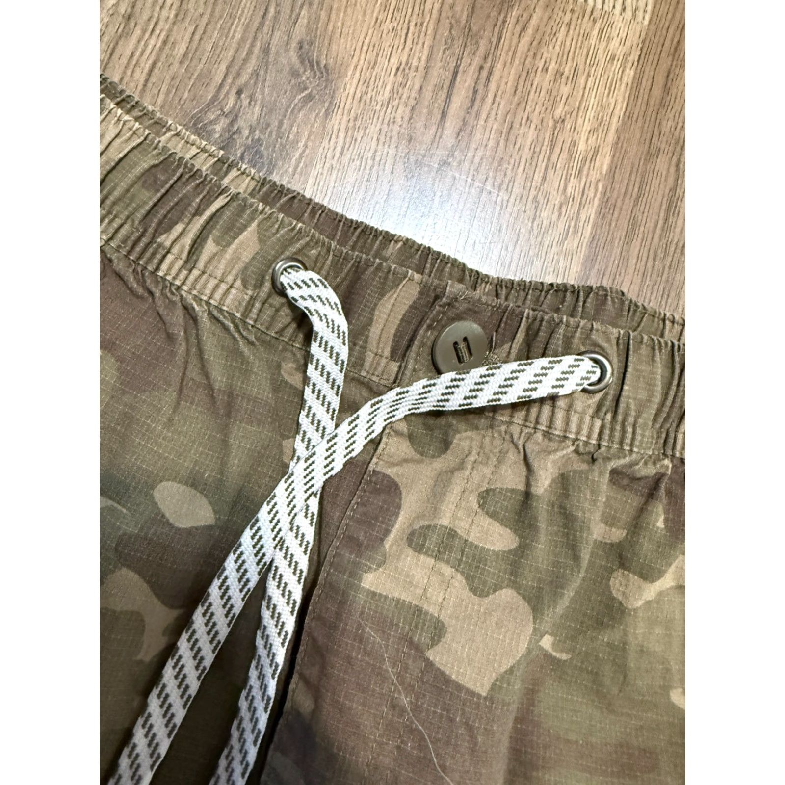 George George Pants Cargo Pants Men XL Camouflage Tie Waist Pull On Multicolor Green Brown Inseam 28.5 inches Size US 36 / EU 52 - 4 Thumbnail