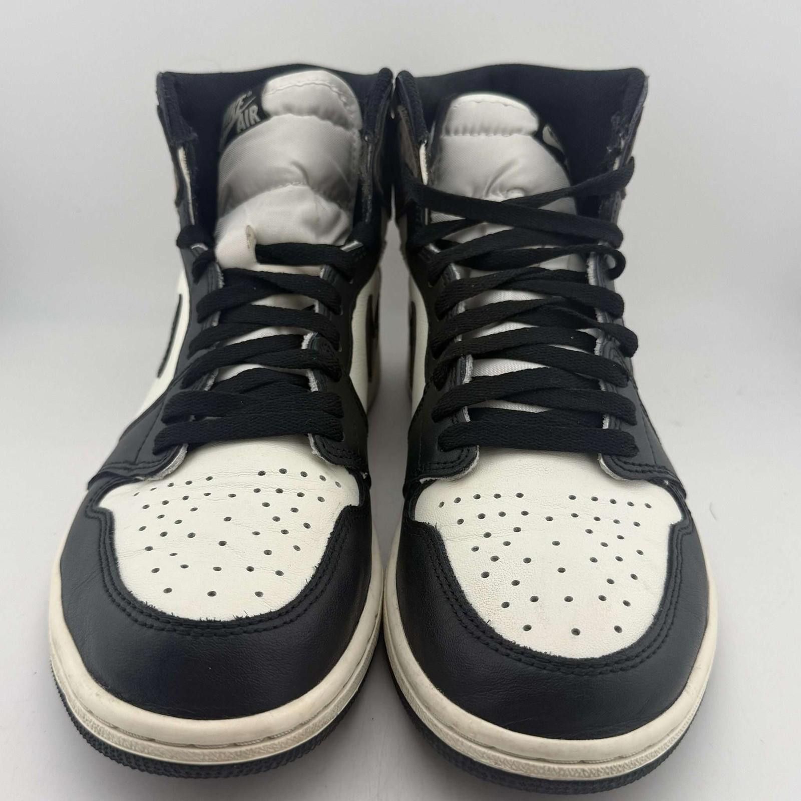 Jordan Brand Jordan 1 Mocha Sneakers US 10 Used No Box 555088-105 Size US 10 / EU 43 - 3 Thumbnail