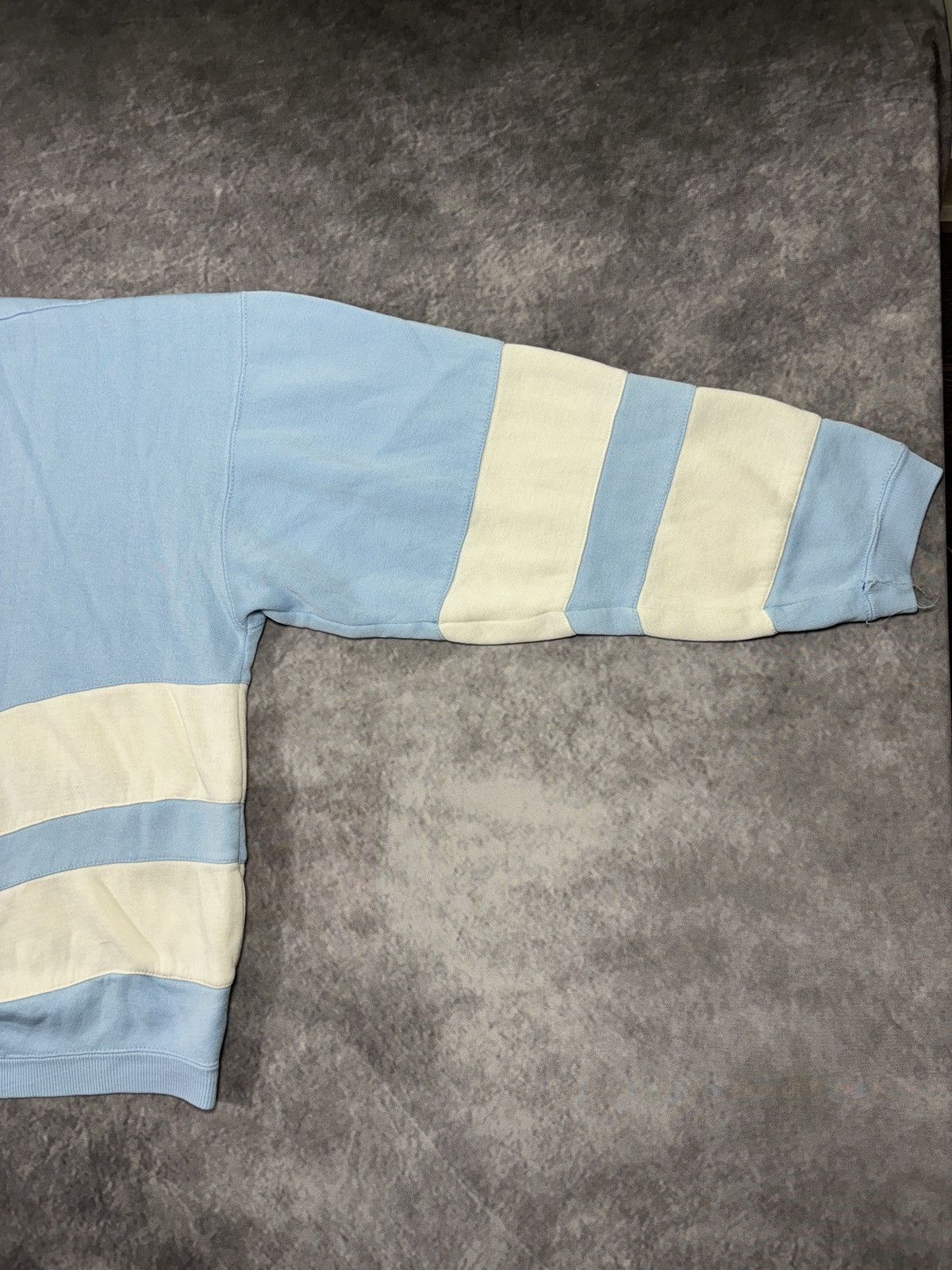 Vintage 80s Vintage Sweatshirt Crewneck Pullover Striped Cropped Size US S / EU 44-46 / 1 - 8 Thumbnail